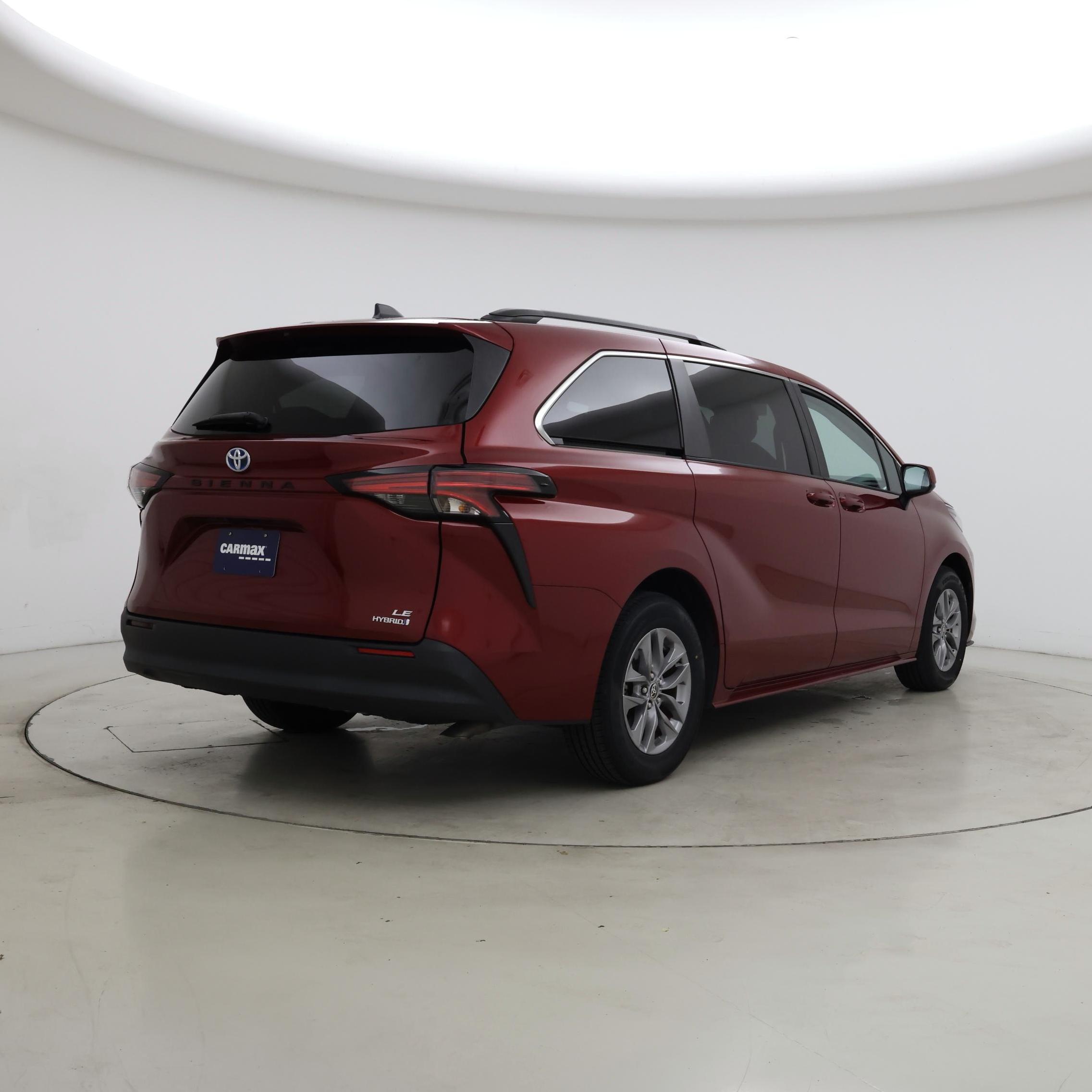 Thumbnail: 2022 Toyota Sienna - 8