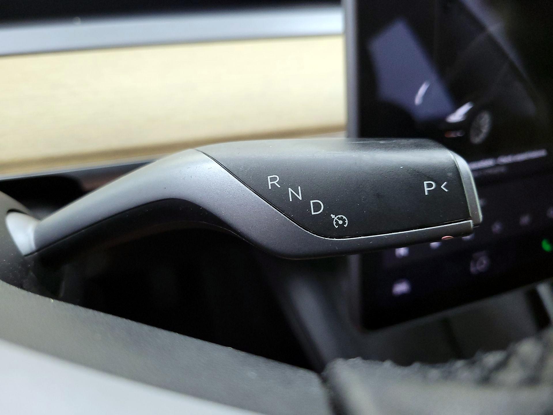 Thumbnail: 2021 Tesla Model 3 - 17