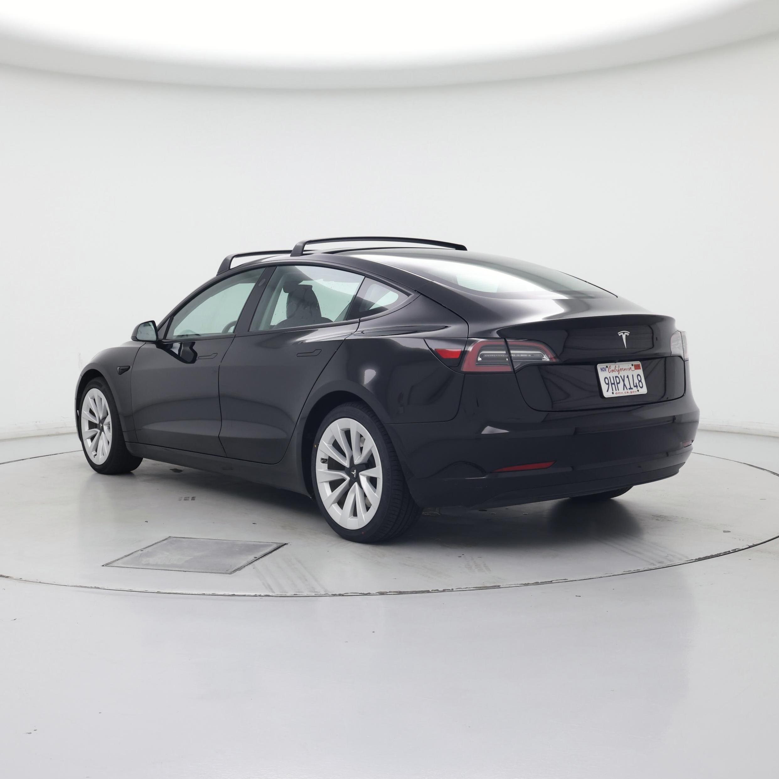 Thumbnail: 2021 Tesla Model 3 - 2