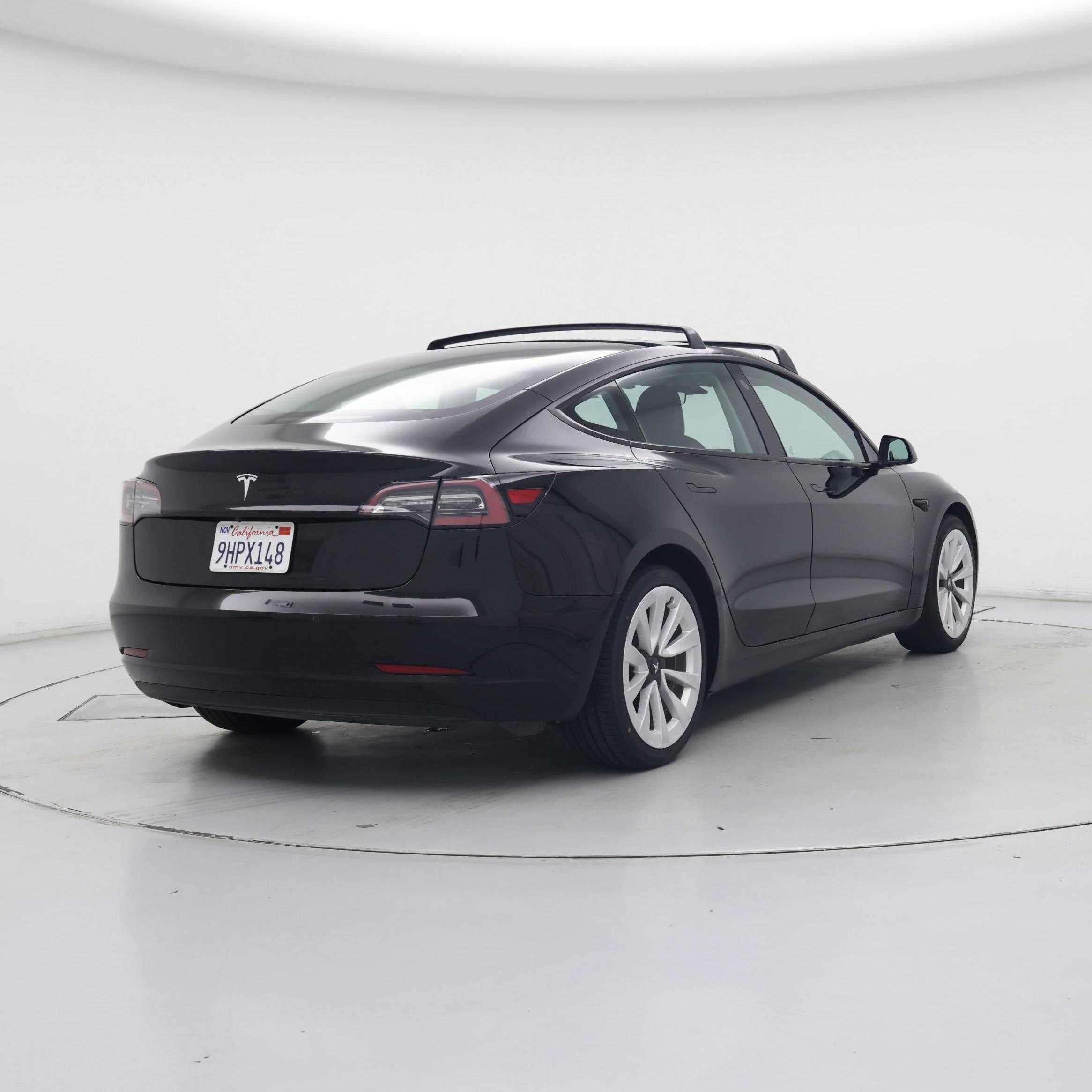Thumbnail: 2021 Tesla Model 3 - 8