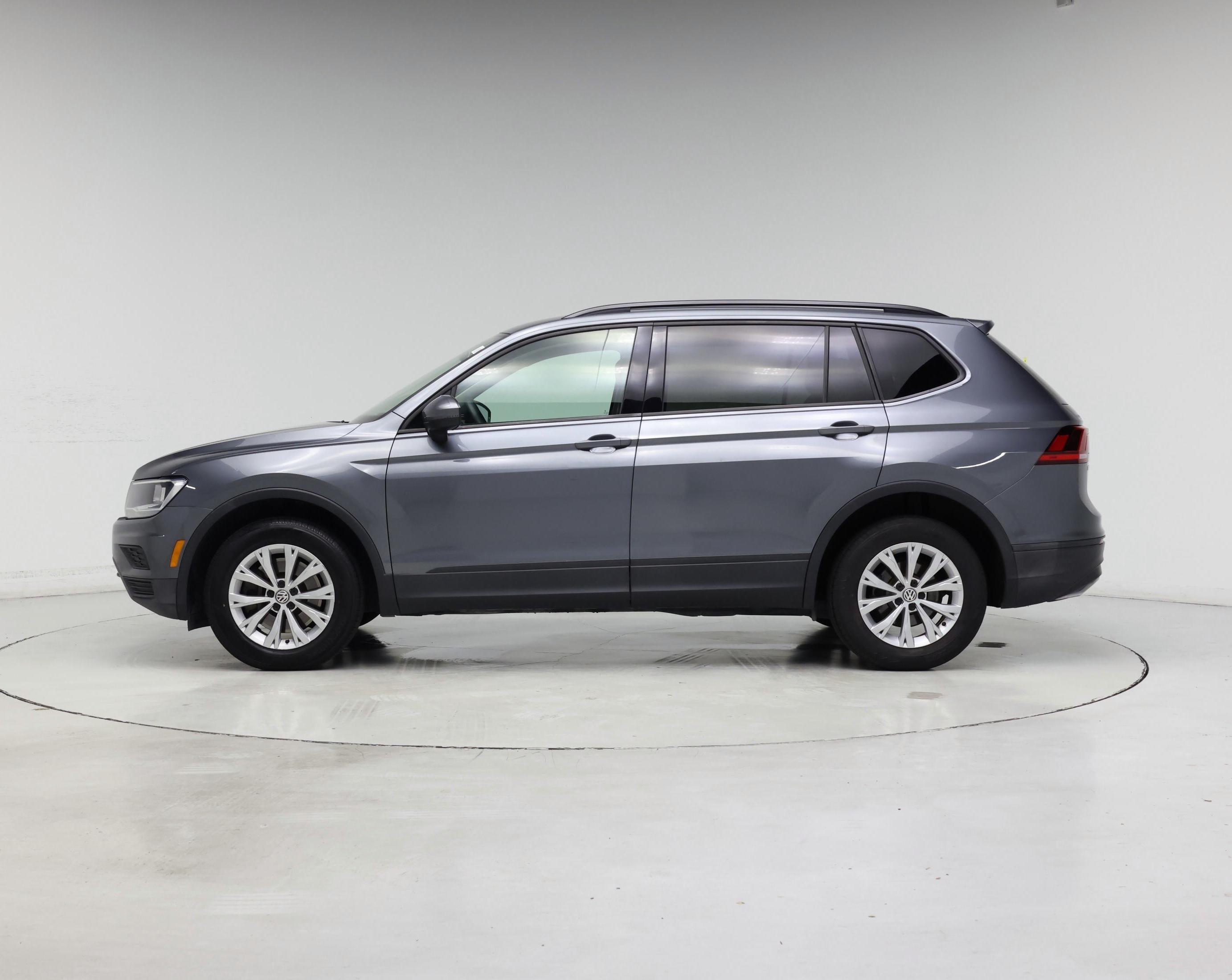 Thumbnail: 2018 Volkswagen Tiguan - 3