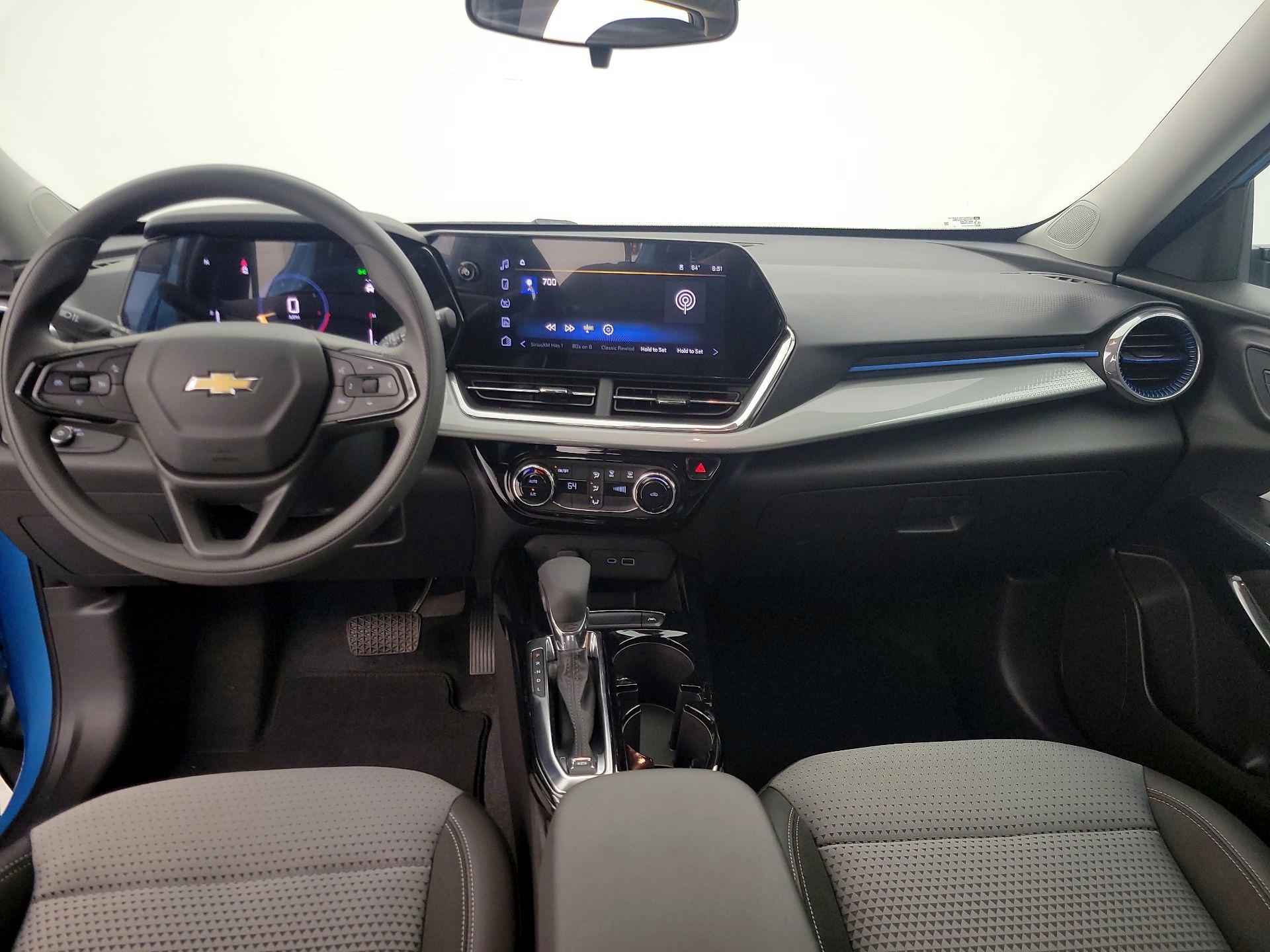 Thumbnail: 2025 Chevrolet Trax - 9