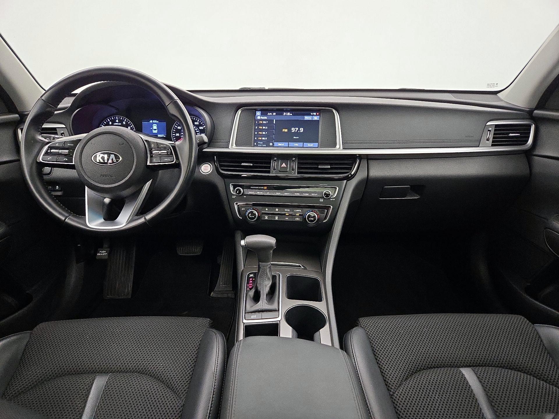Thumbnail: 2019 Kia Optima - 9