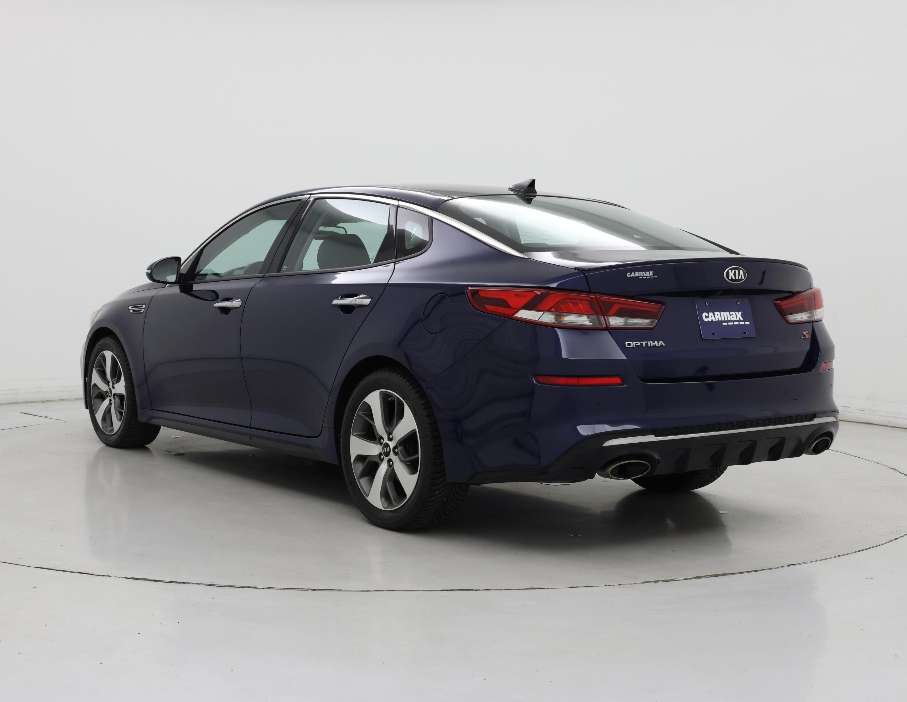 Thumbnail: 2019 Kia Optima - 2