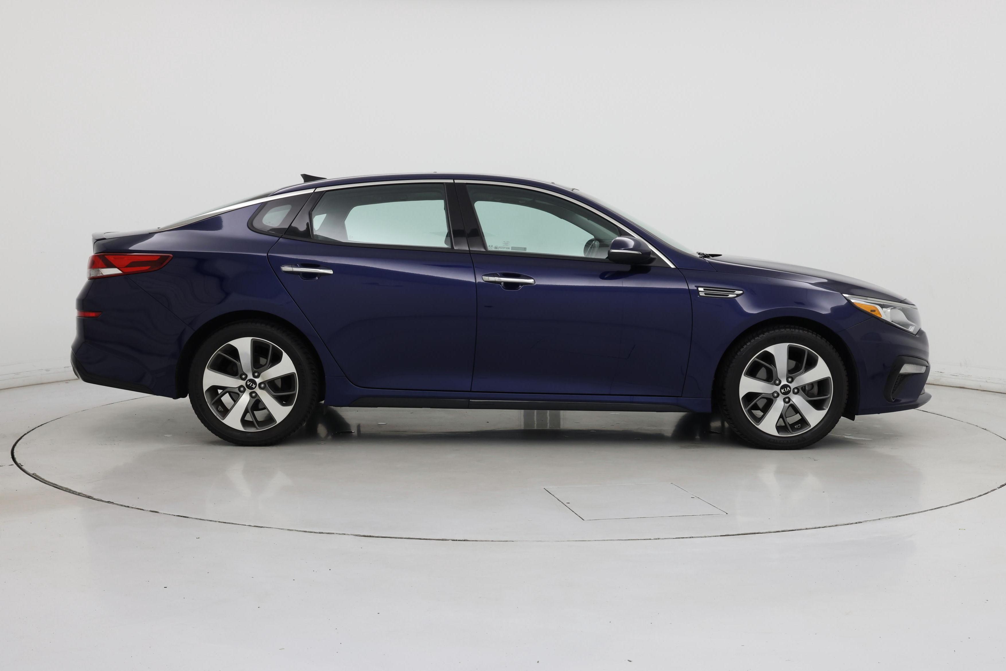Thumbnail: 2019 Kia Optima - 7