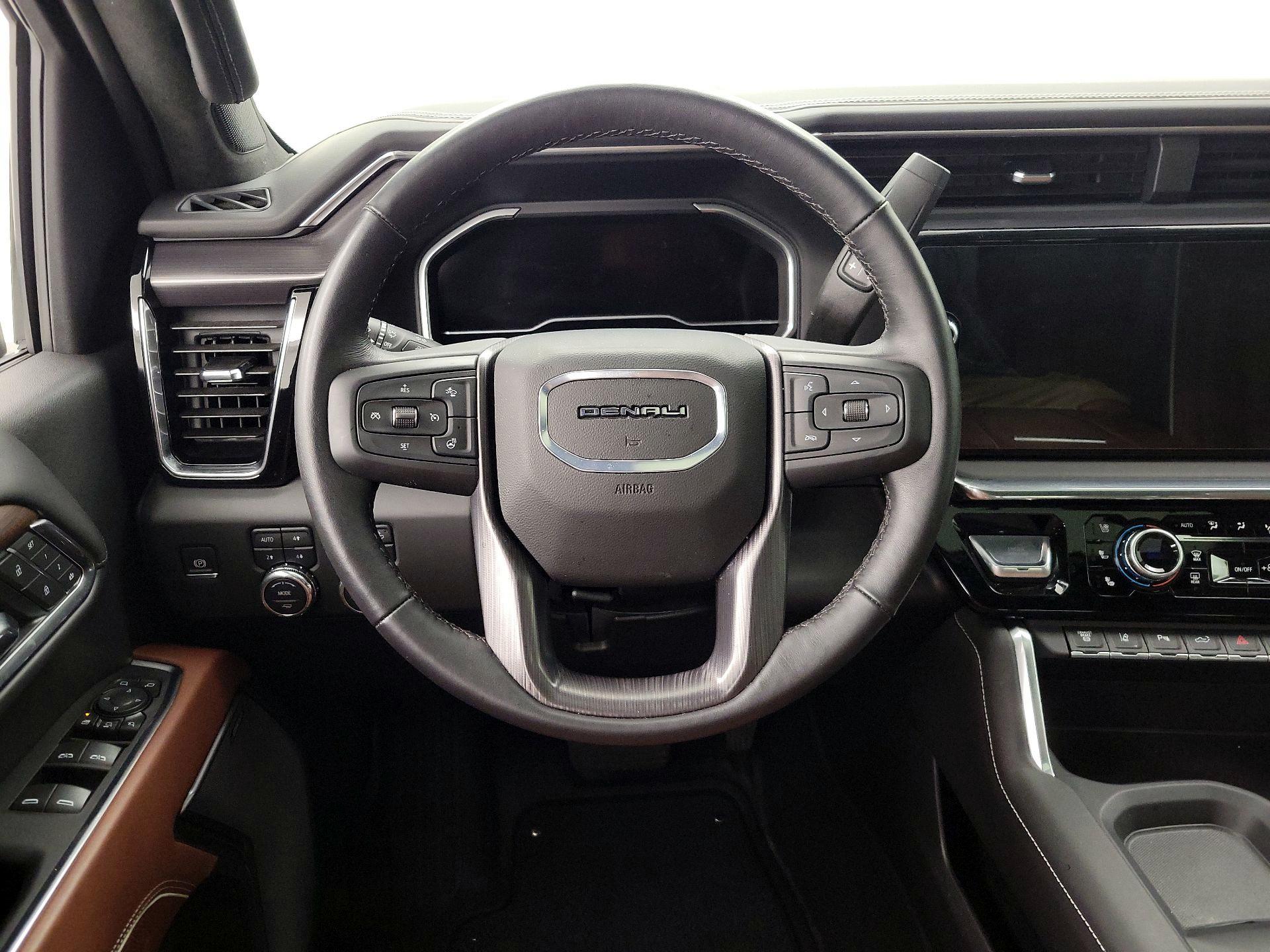 Thumbnail: 2025 GMC Sierra 2500 - 10
