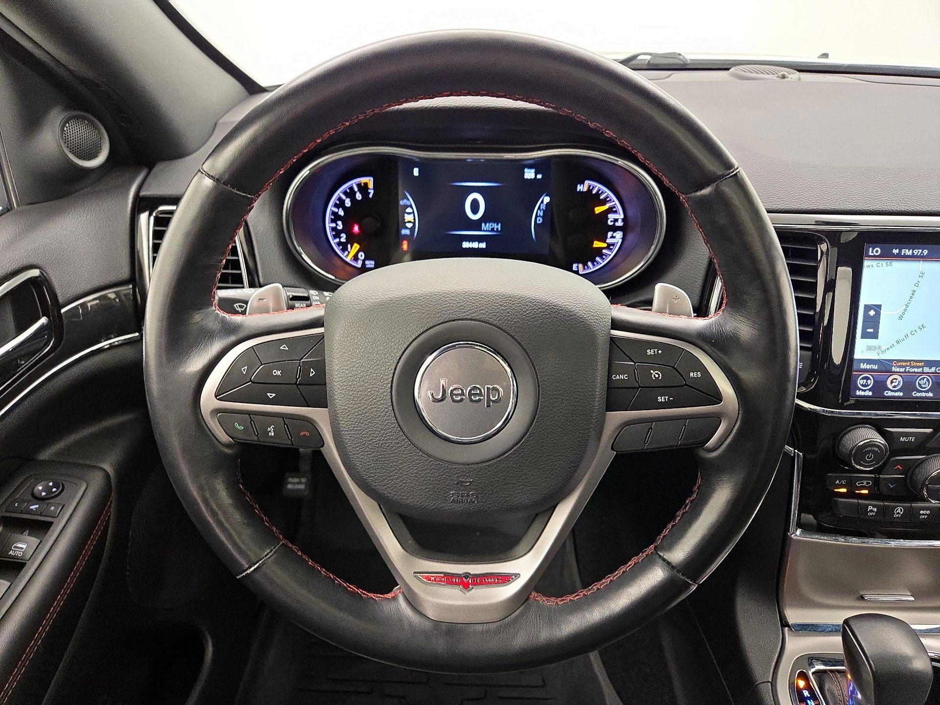 Thumbnail: 2021 Jeep Grand Cherokee - 10