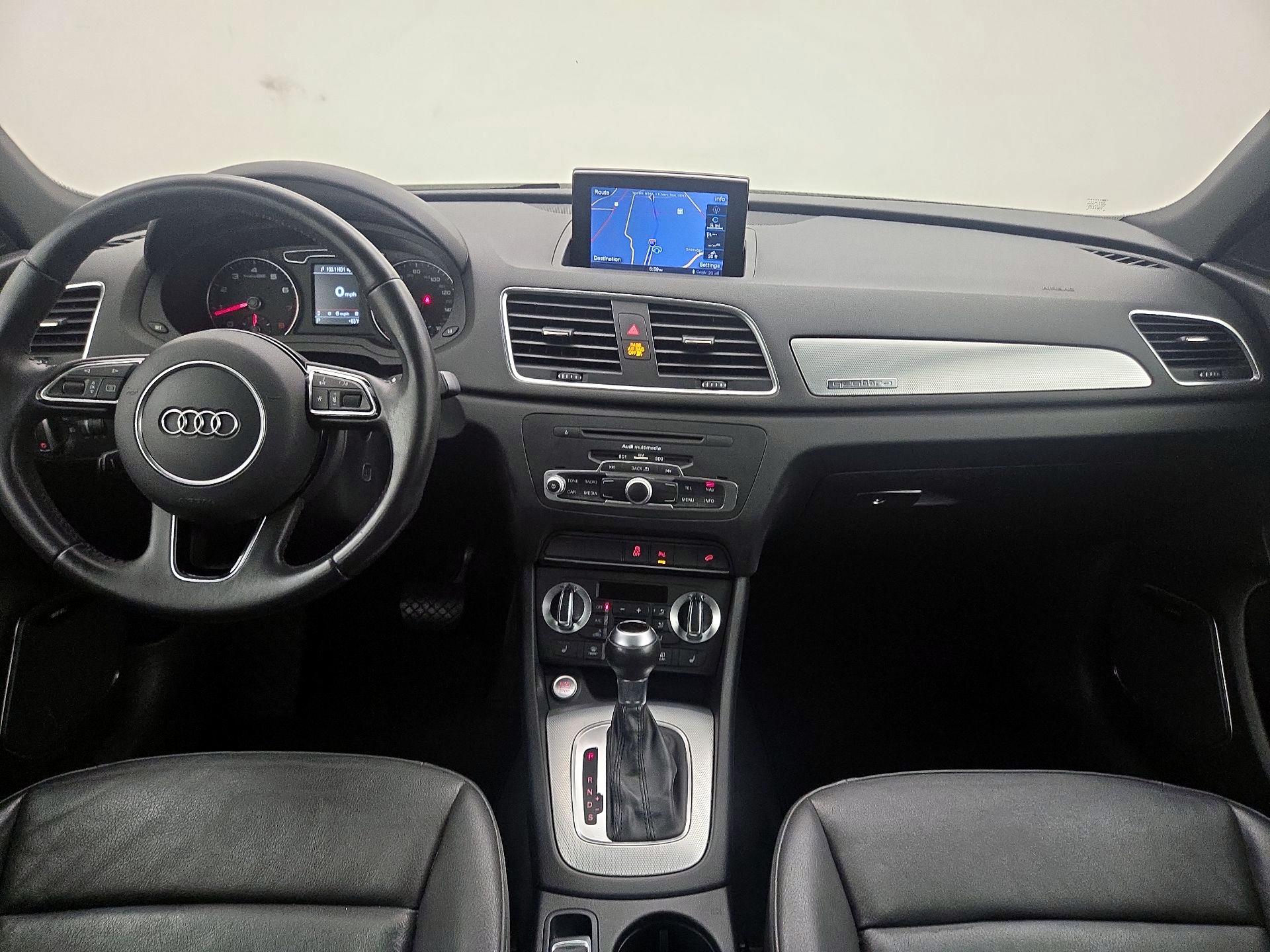 Thumbnail: 2015 Audi Q3 - 9