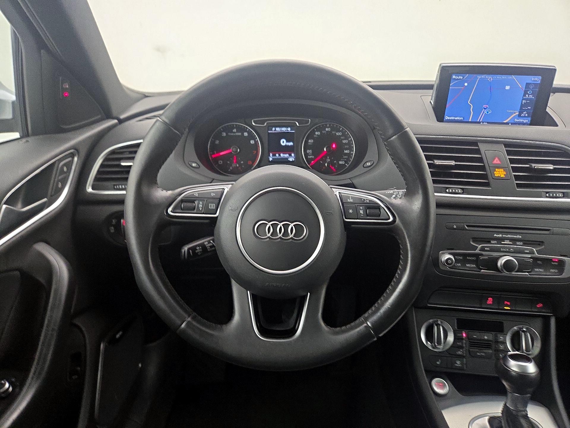 Thumbnail: 2015 Audi Q3 - 10
