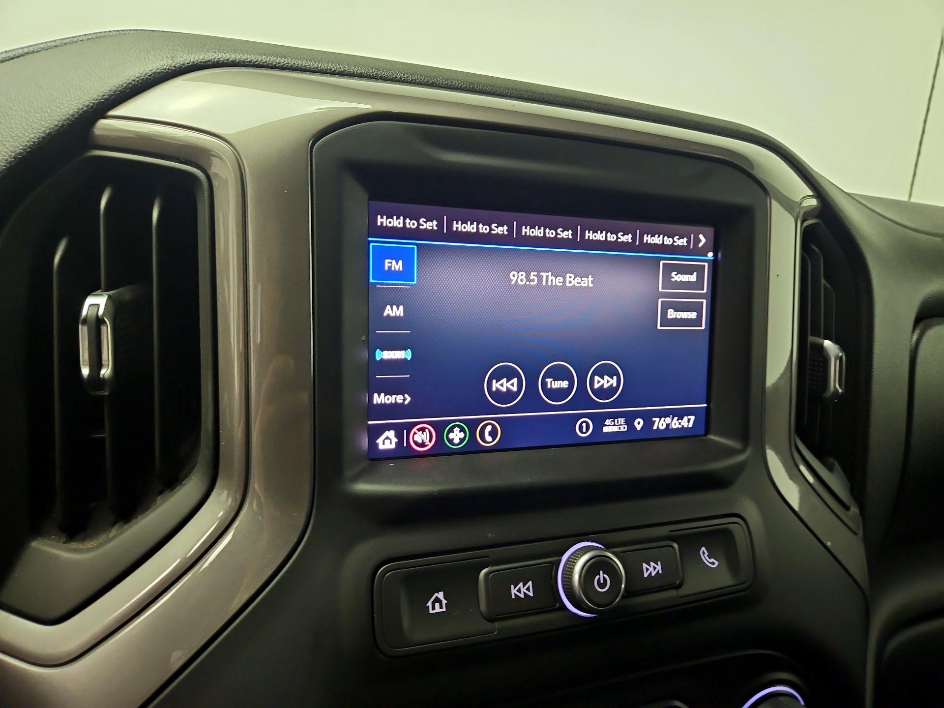 Thumbnail: 2020 Chevrolet Silverado 1500 - 15