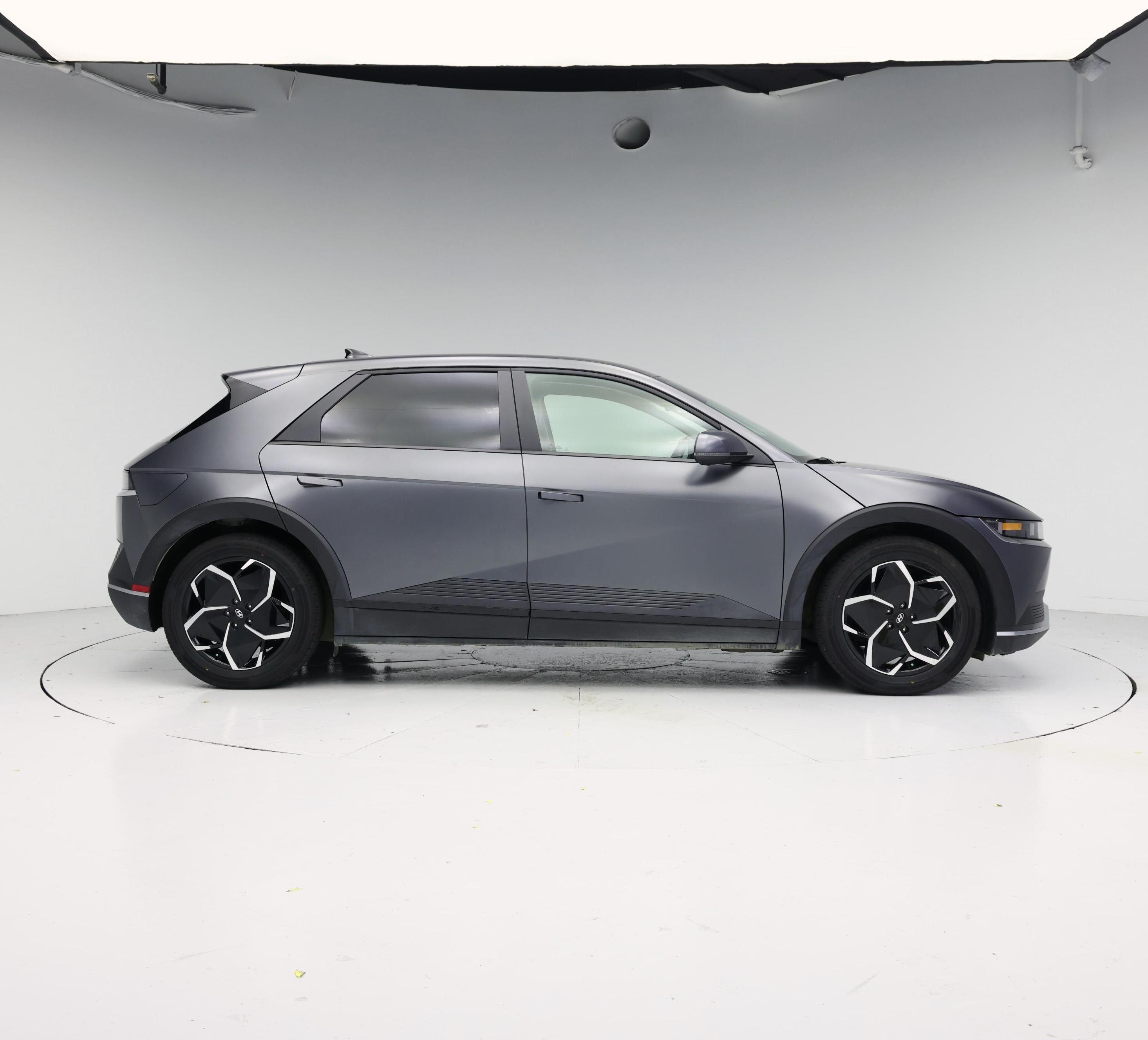 Thumbnail: 2022 Hyundai Ioniq 5 - 7