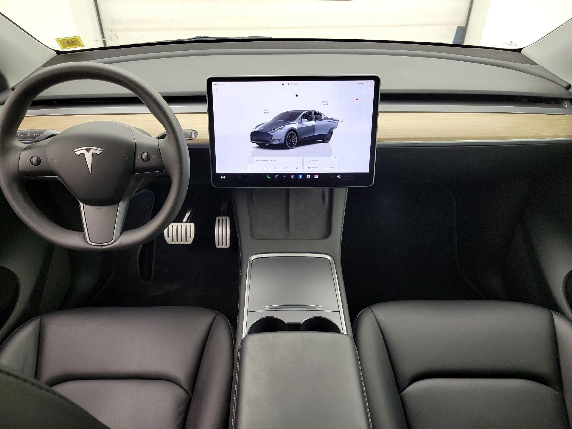 Thumbnail: 2023 Tesla Model Y - 9