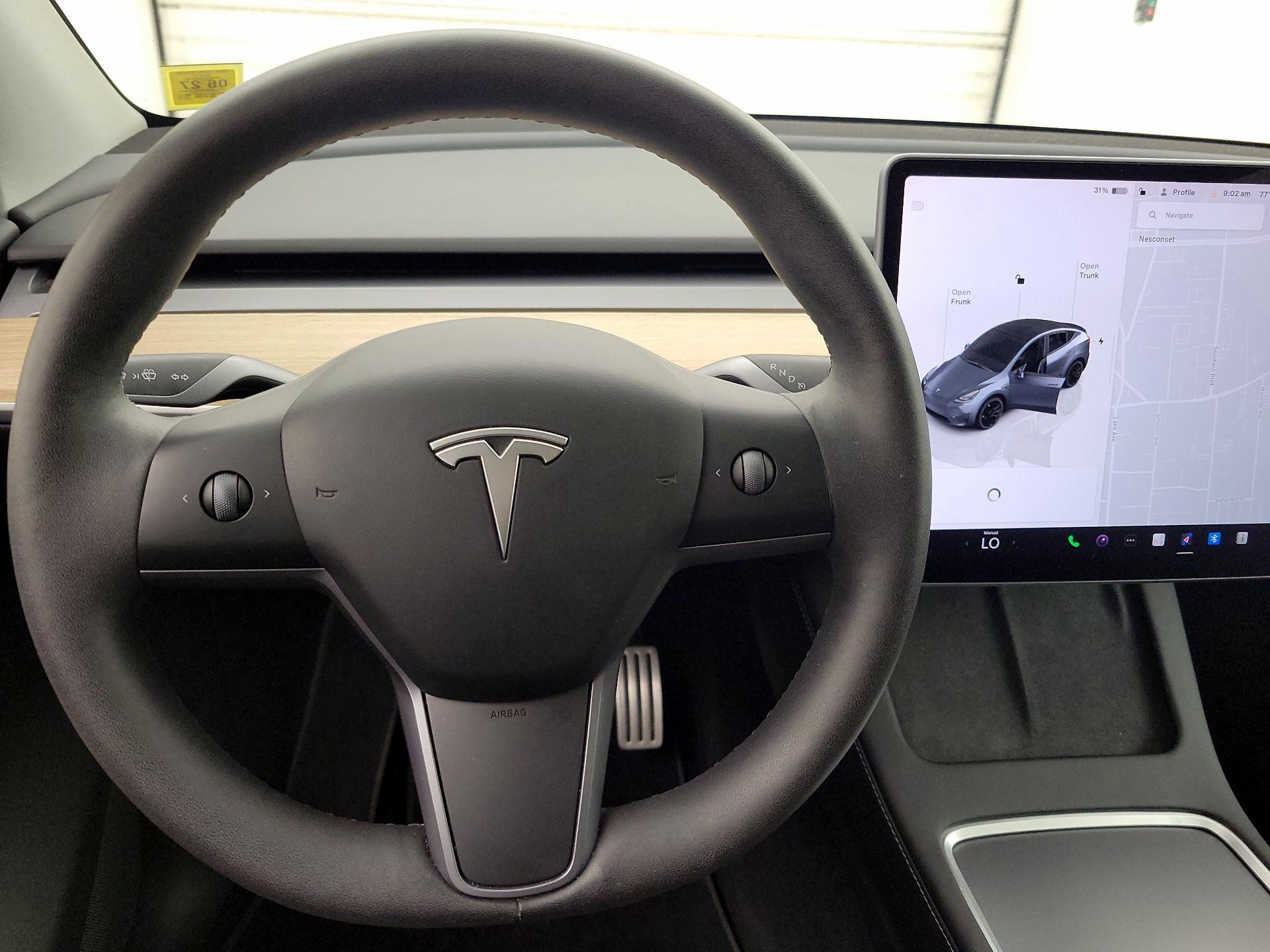 Thumbnail: 2023 Tesla Model Y - 10