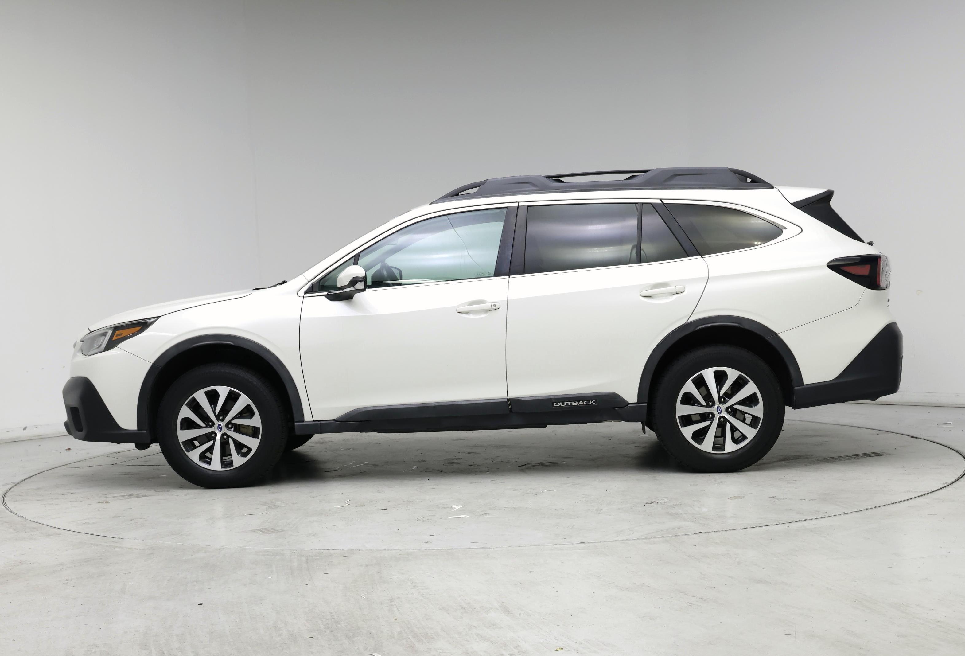 Thumbnail: 2020 Subaru Outback - 3