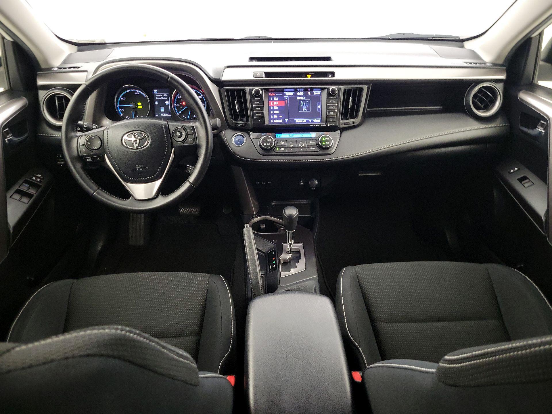 Thumbnail: 2016 Toyota RAV4 - 9