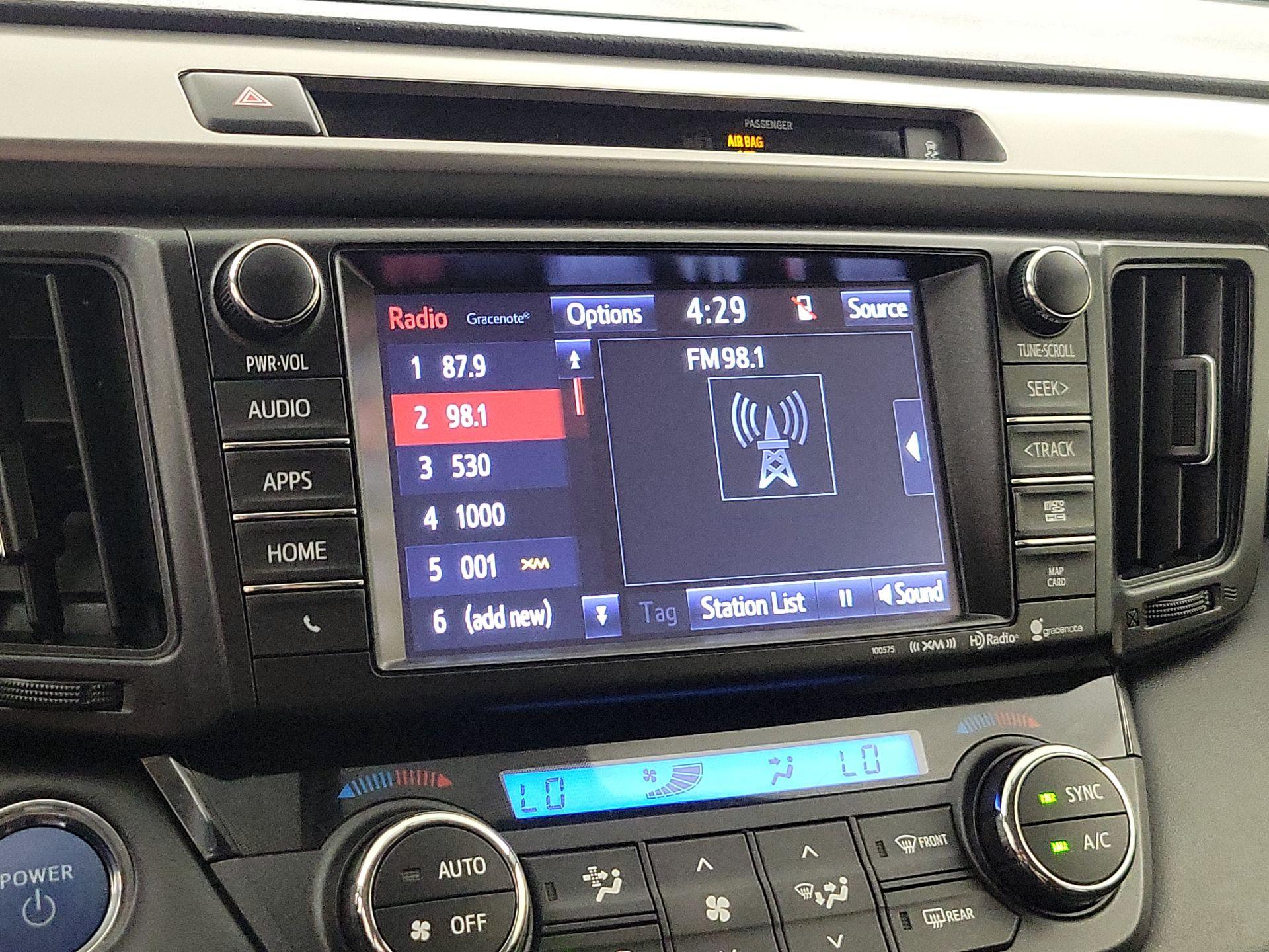 Thumbnail: 2016 Toyota RAV4 - 15