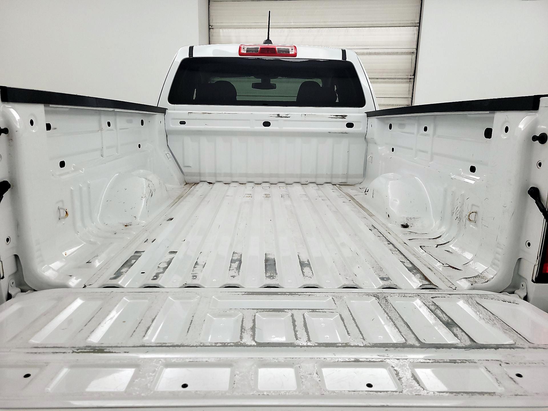 Thumbnail: 2022 Chevrolet Colorado - 20