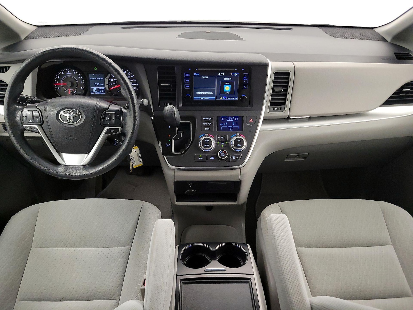 2017 Toyota Sienna LE - Photo 10