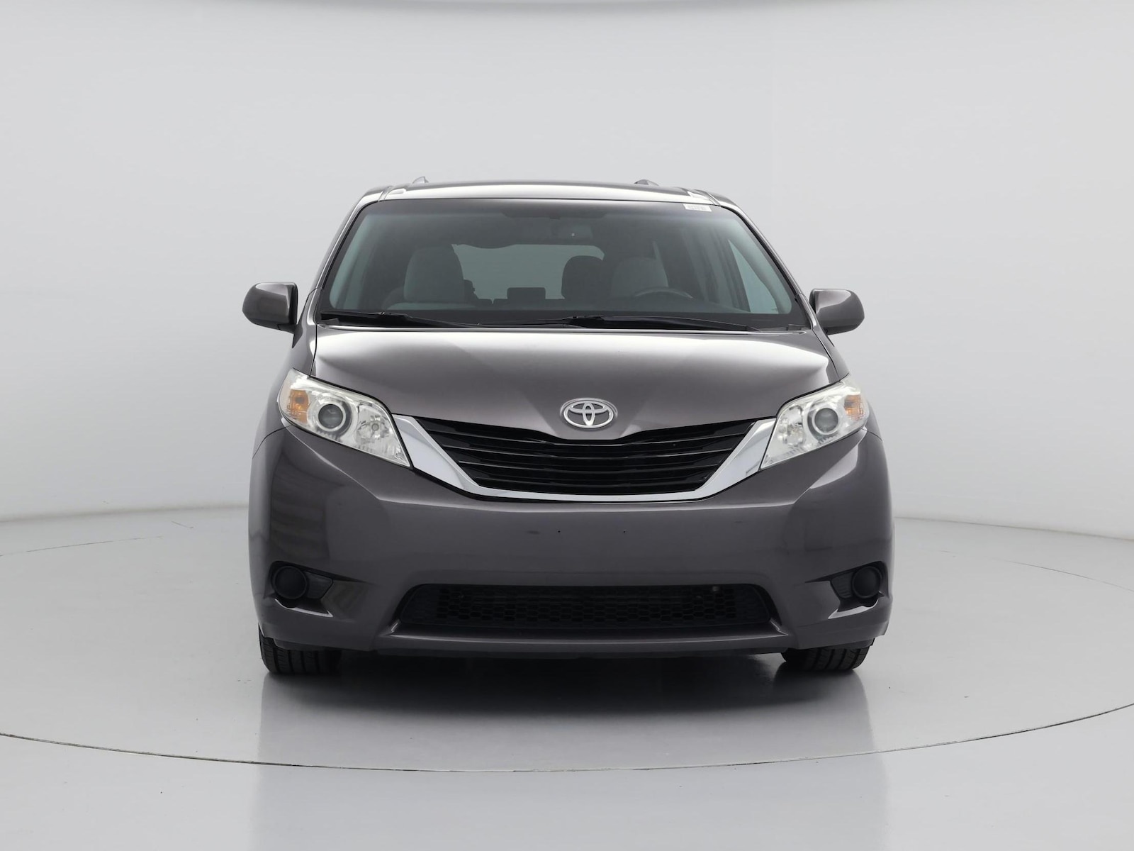 2017 Toyota Sienna LE - Photo 6