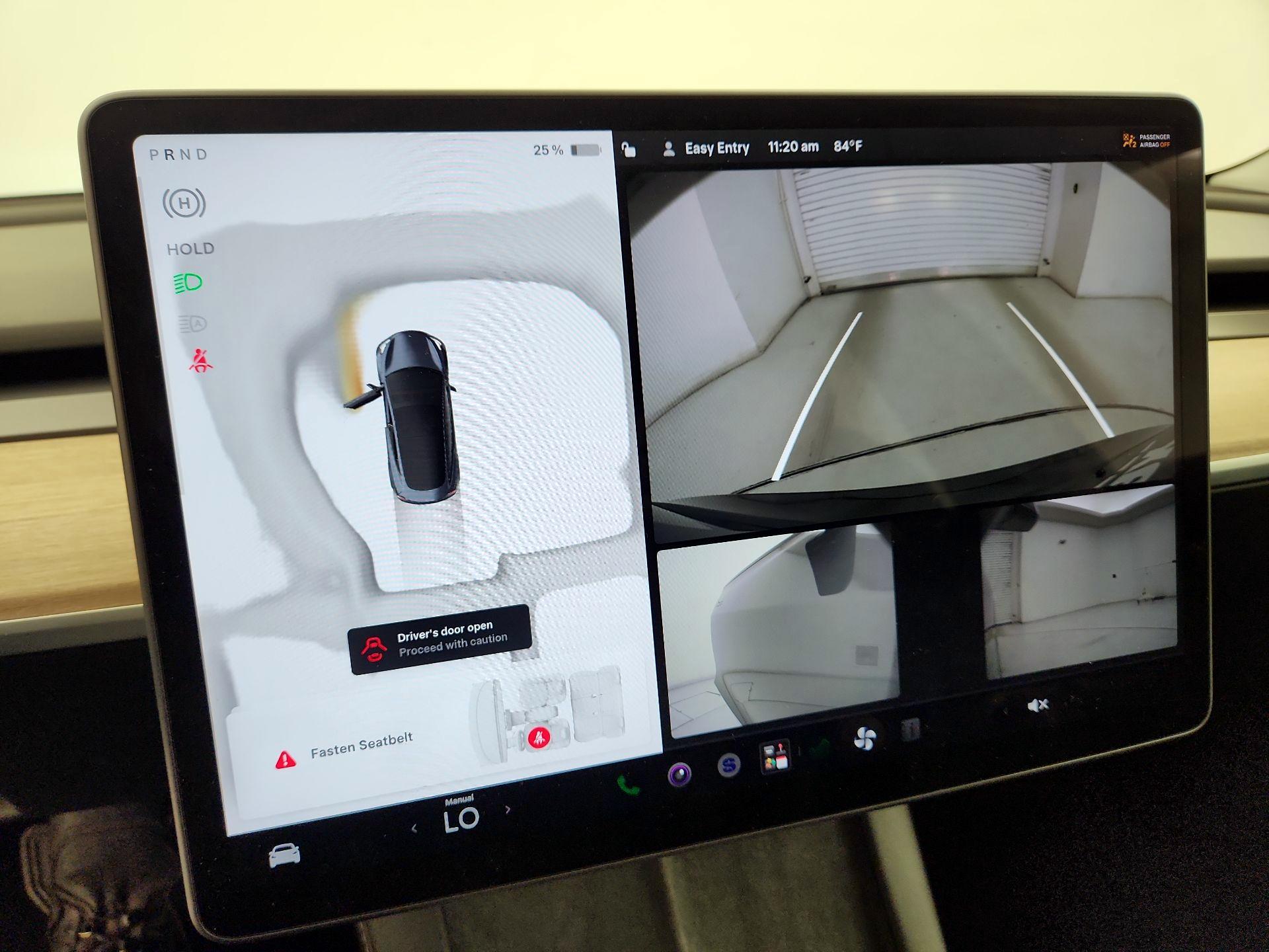 Thumbnail: 2023 Tesla Model 3 - 14