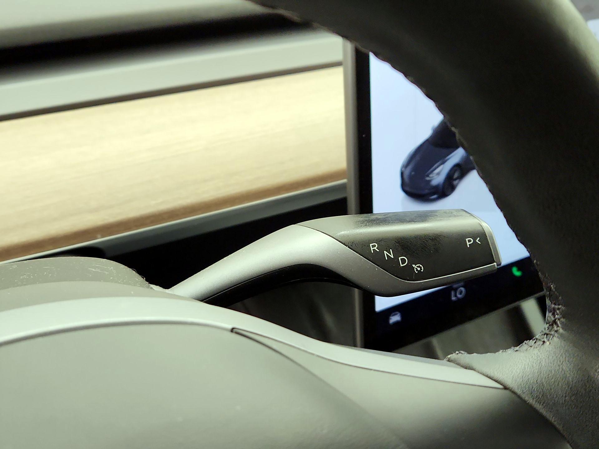 Thumbnail: 2023 Tesla Model 3 - 17