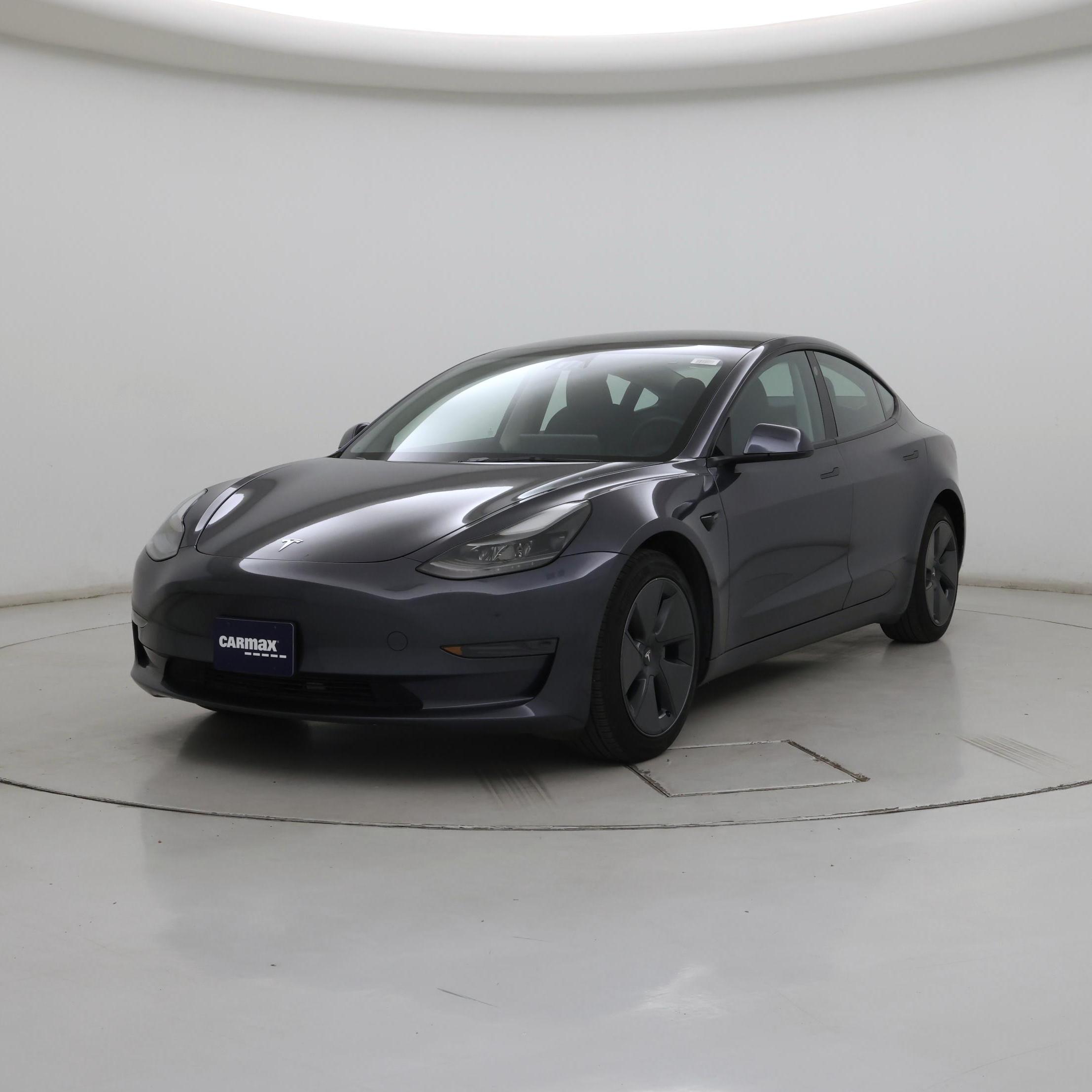 Thumbnail: 2023 Tesla Model 3 - 4