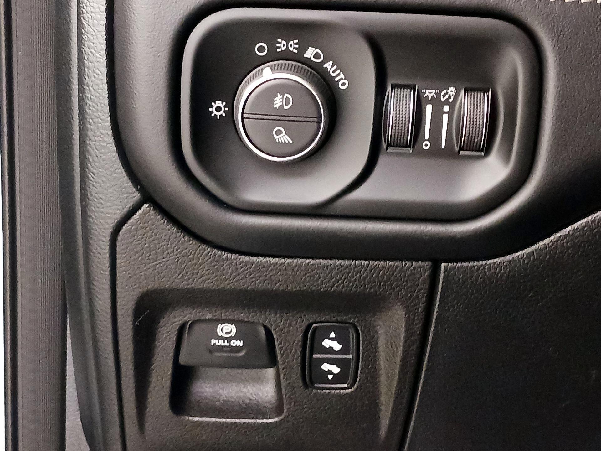Thumbnail: 2022 RAM 1500 - 13