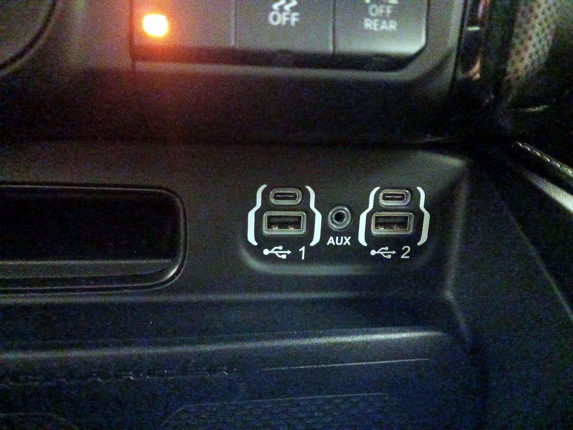 Thumbnail: 2022 RAM 1500 - 19