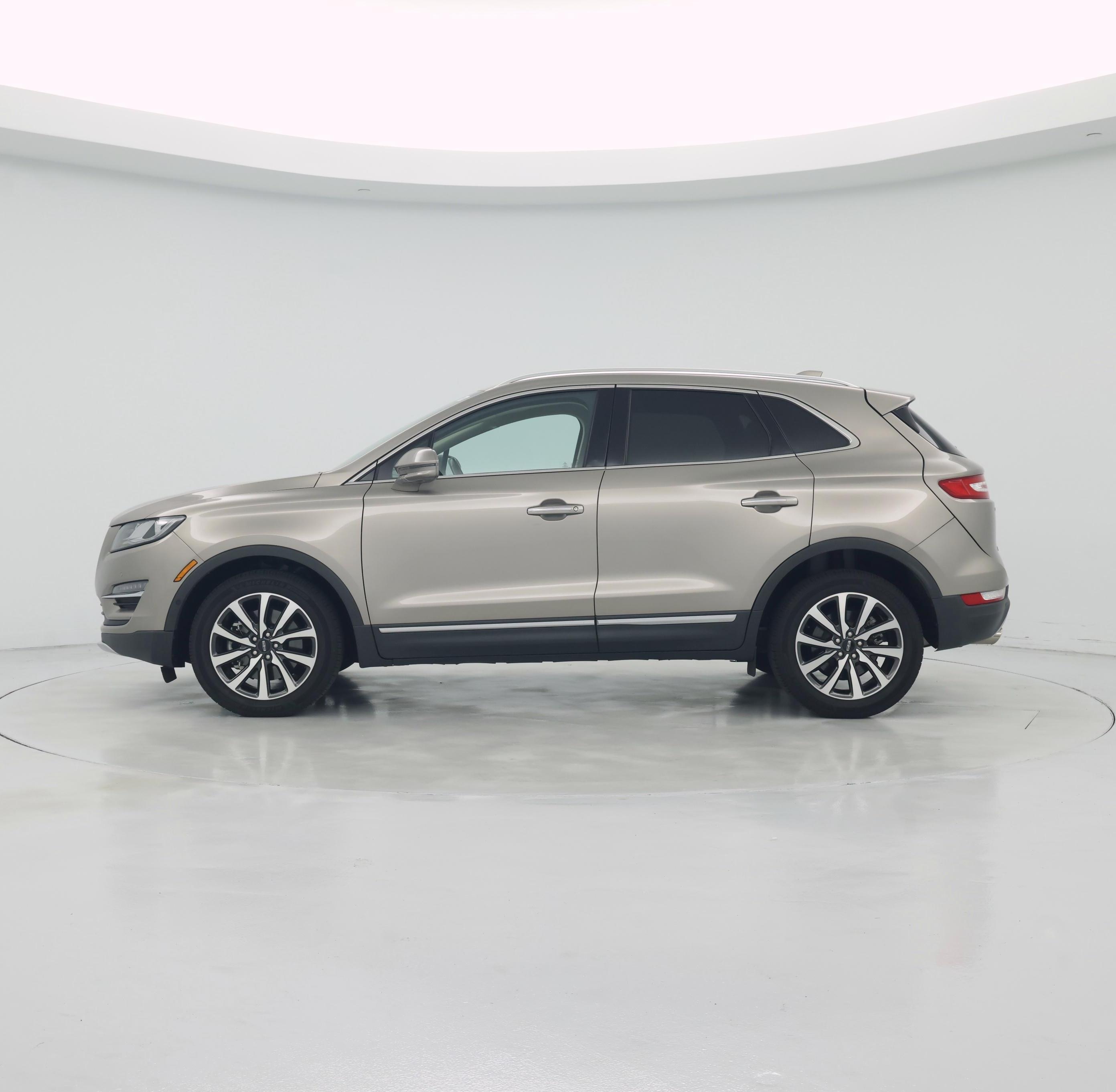 Thumbnail: 2019 Lincoln MKC - 3