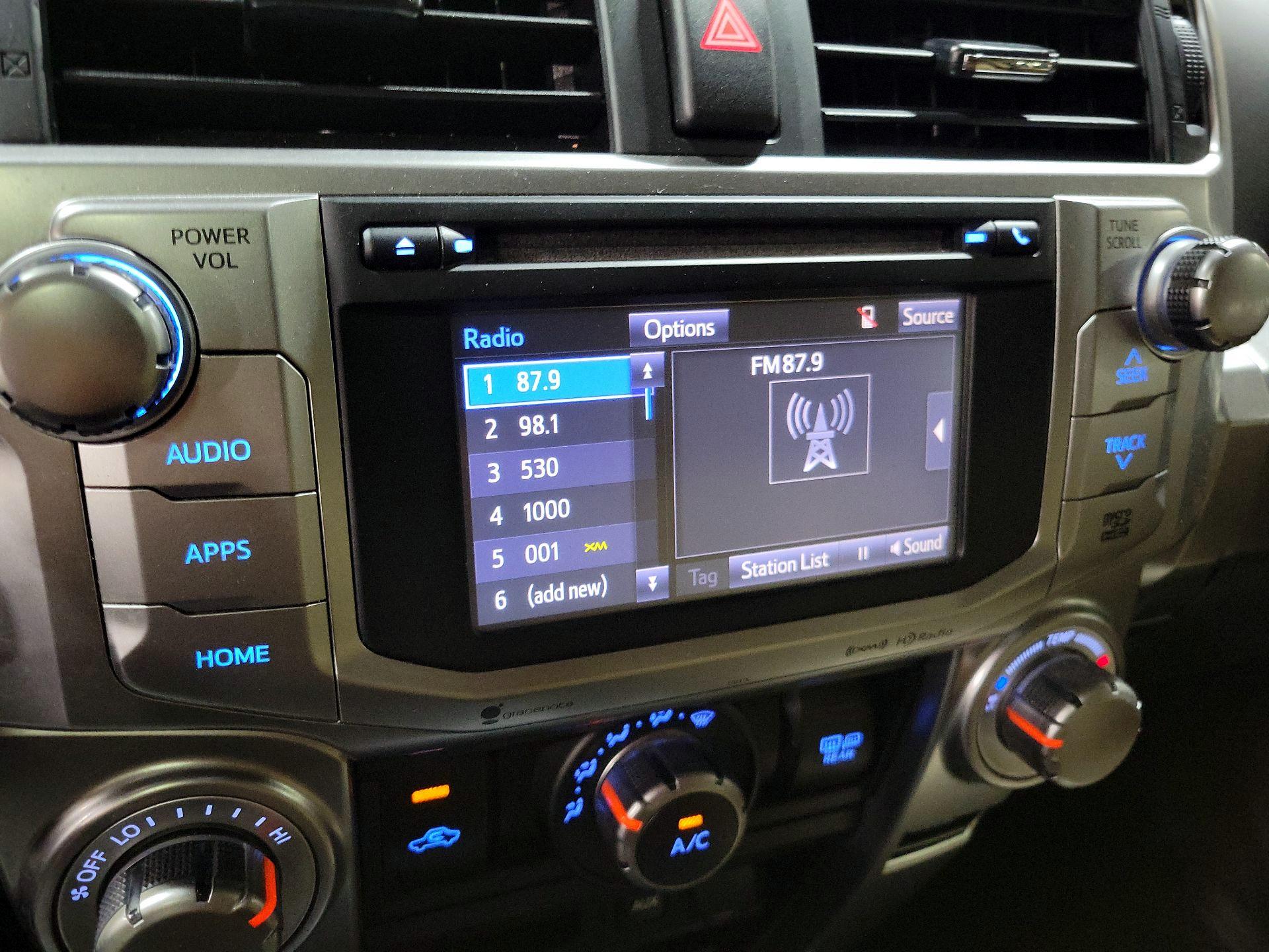 Thumbnail: 2019 Toyota 4Runner - 16