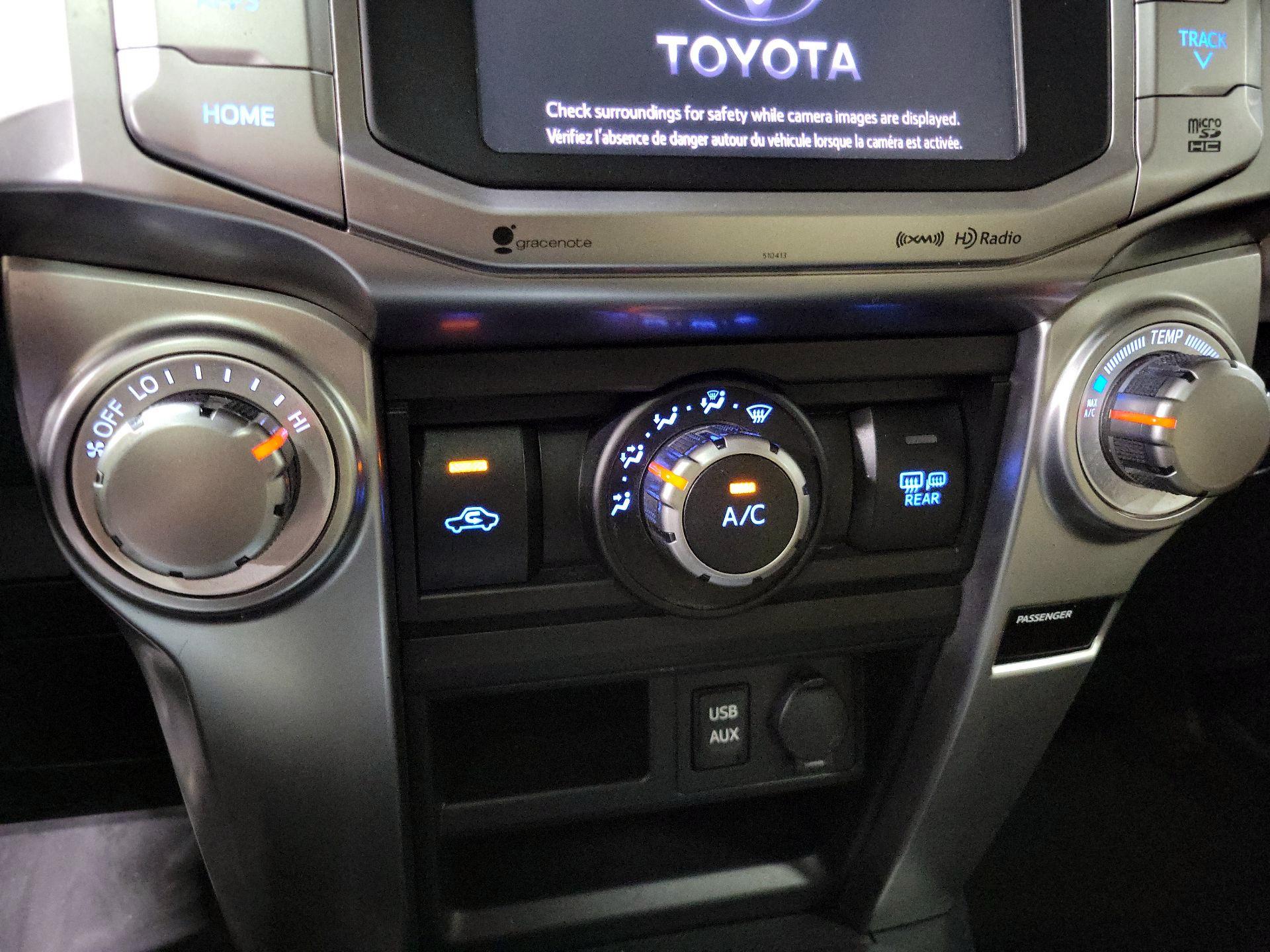 Thumbnail: 2019 Toyota 4Runner - 17