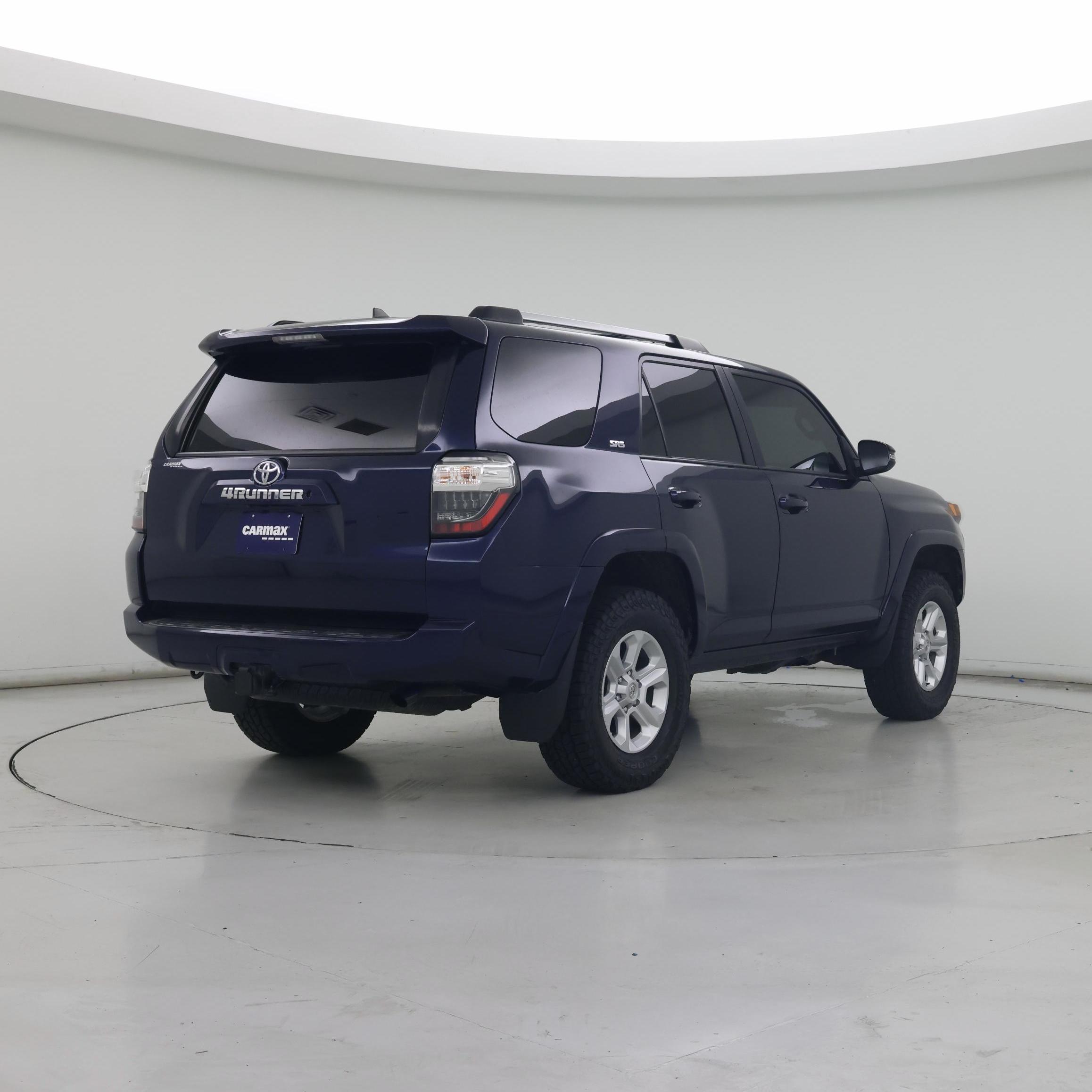 Thumbnail: 2019 Toyota 4Runner - 8