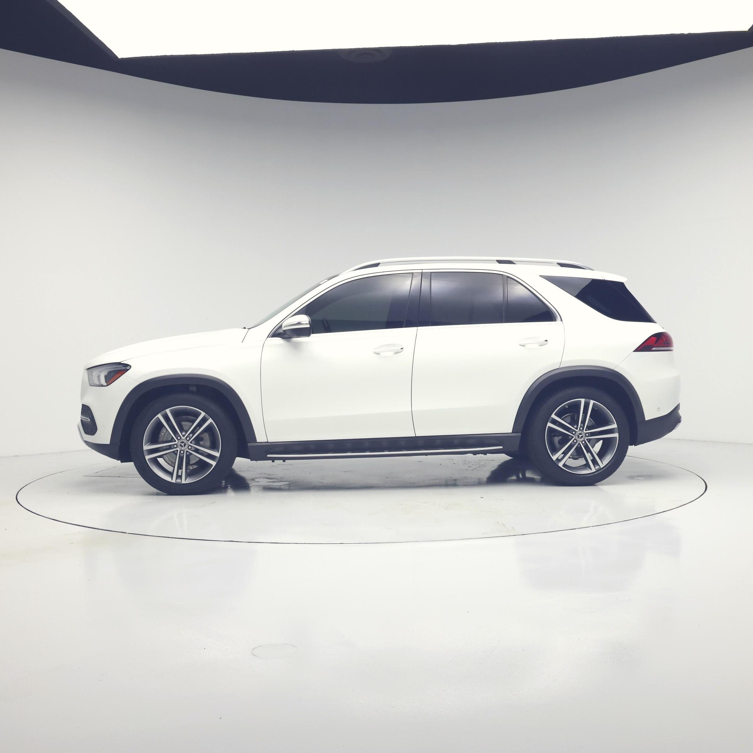 Thumbnail: 2020 Mercedes-Benz GLE - 3