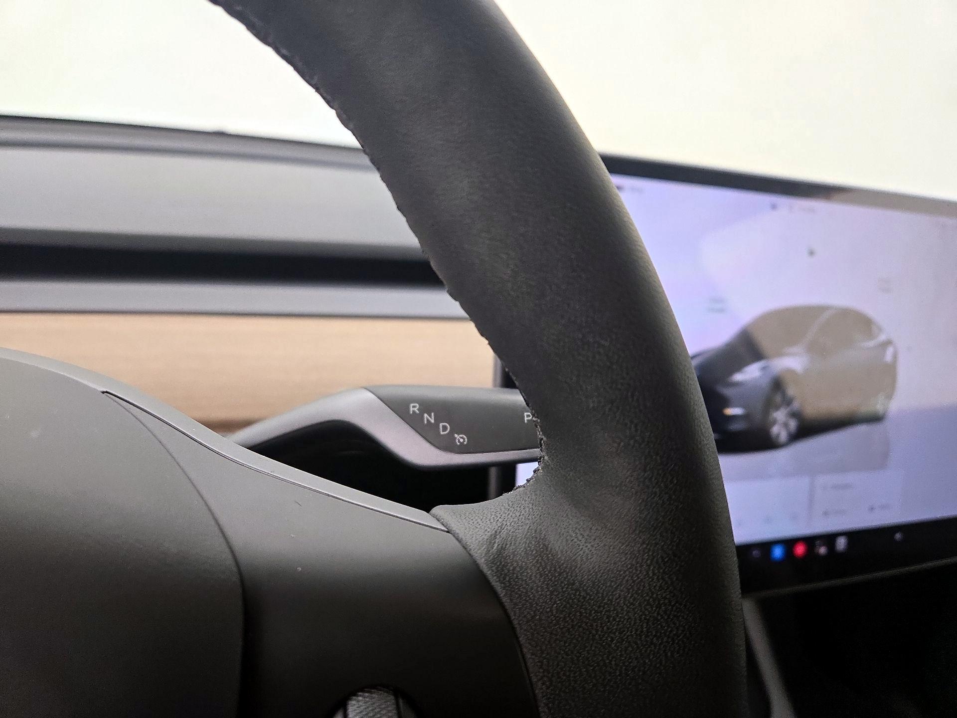 Thumbnail: 2023 Tesla Model Y - 17