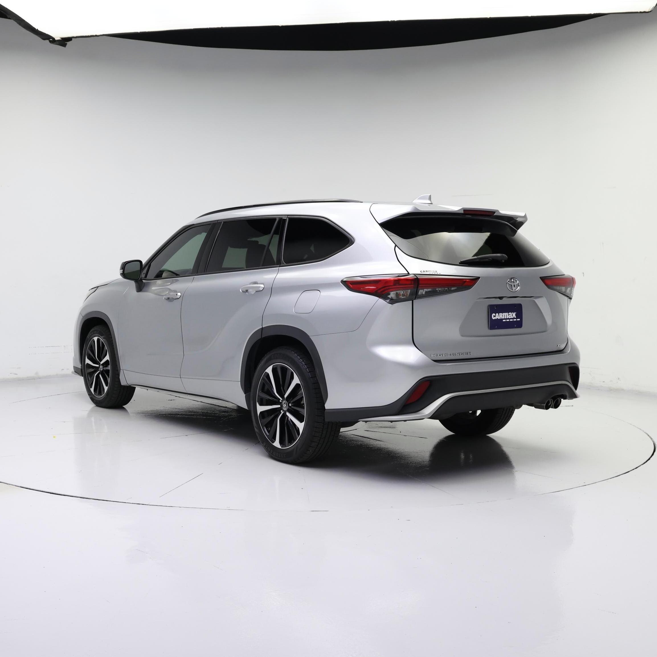 Thumbnail: 2021 Toyota Highlander - 2