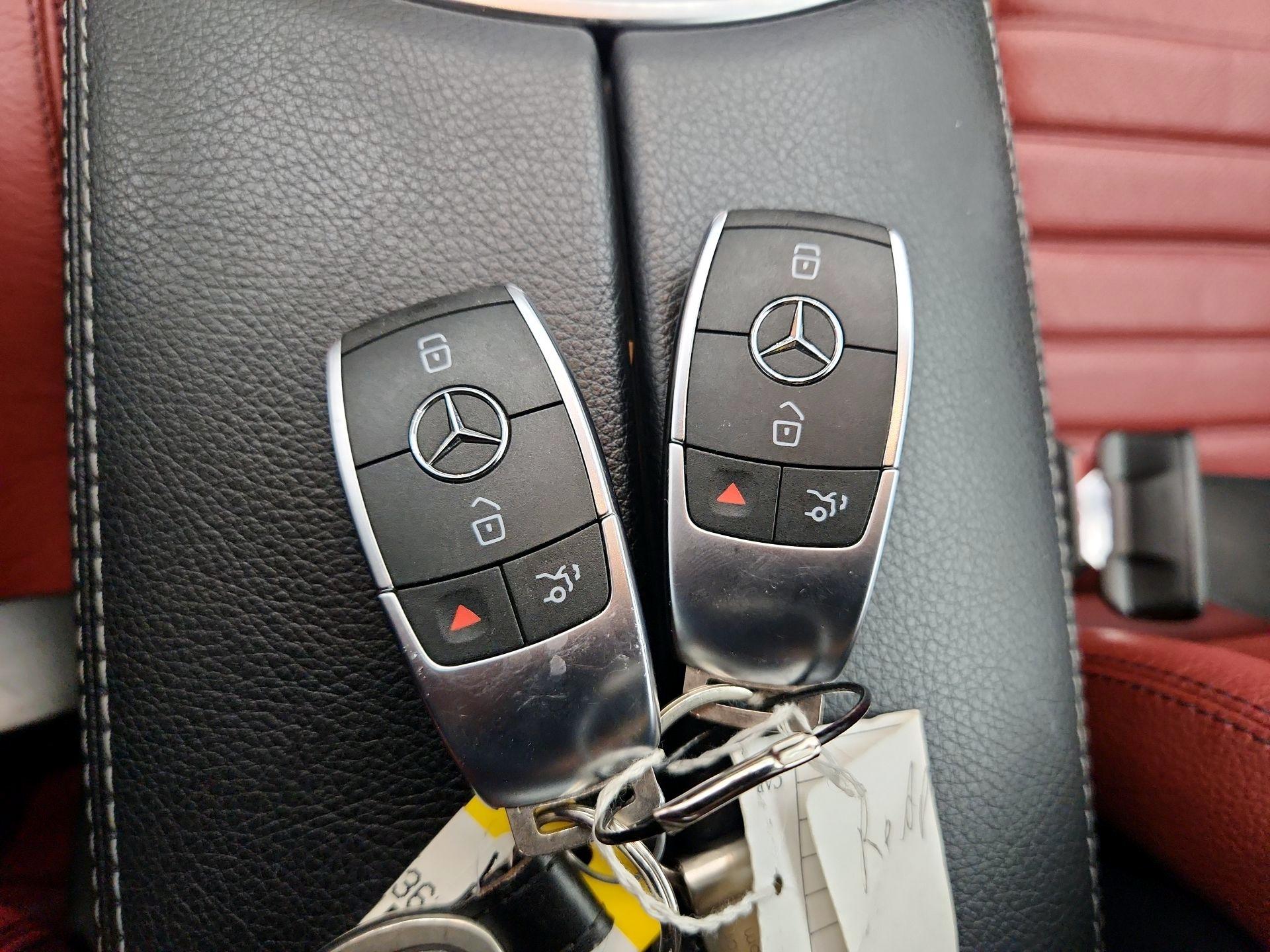 Thumbnail: 2023 Mercedes-Benz C-Class - 20