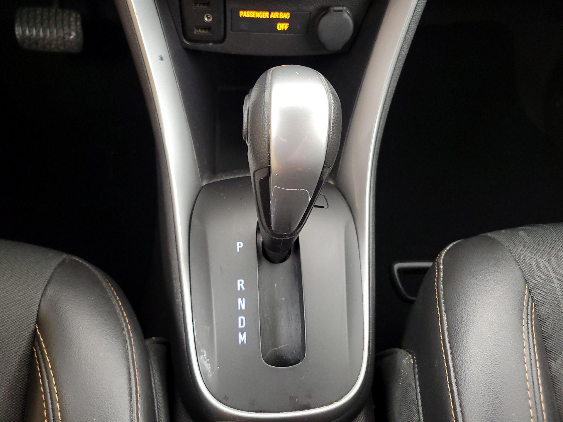 Thumbnail: 2019 Chevrolet Trax - 17
