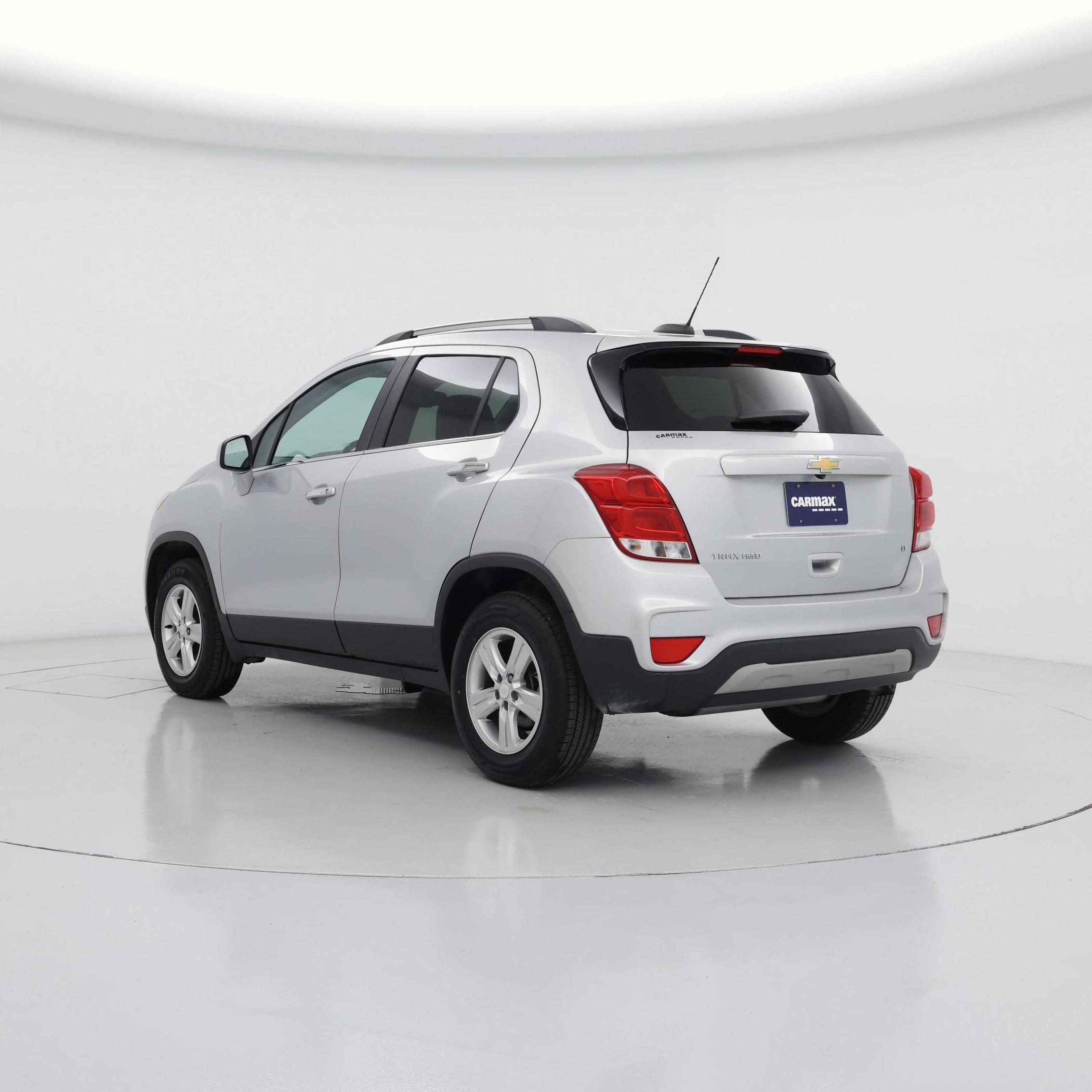 Thumbnail: 2019 Chevrolet Trax - 2