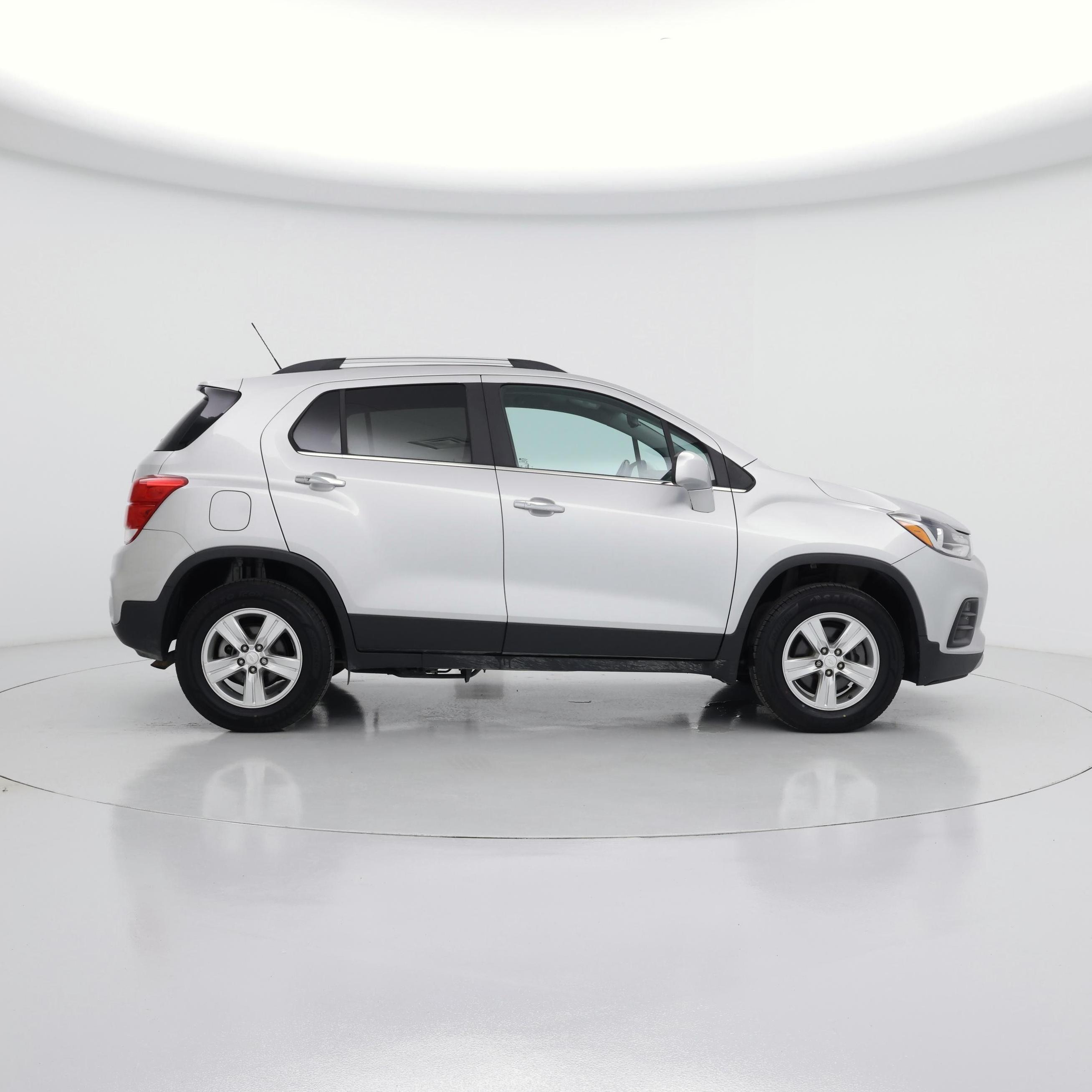 Thumbnail: 2019 Chevrolet Trax - 7