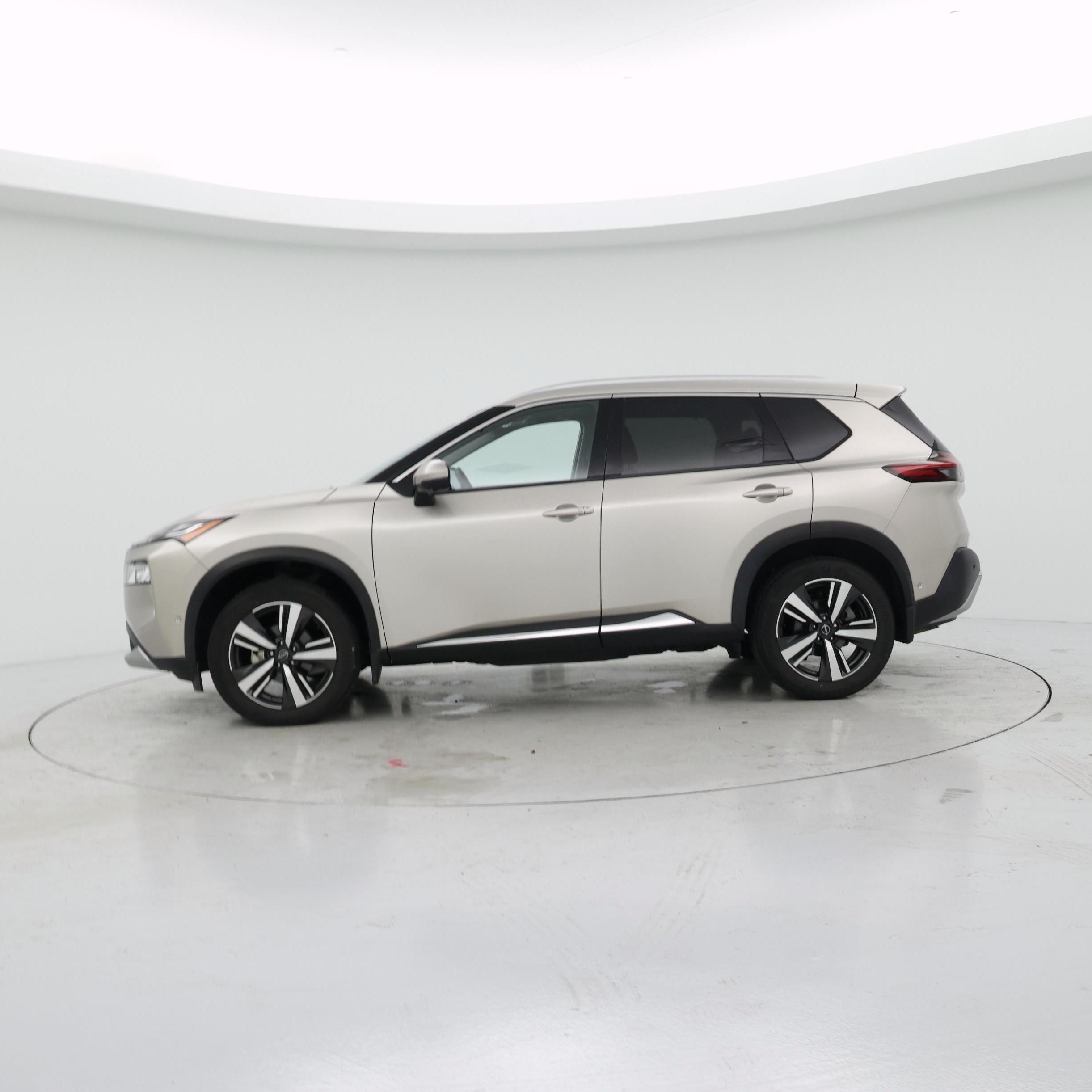 Thumbnail: 2022 Nissan Rogue - 3