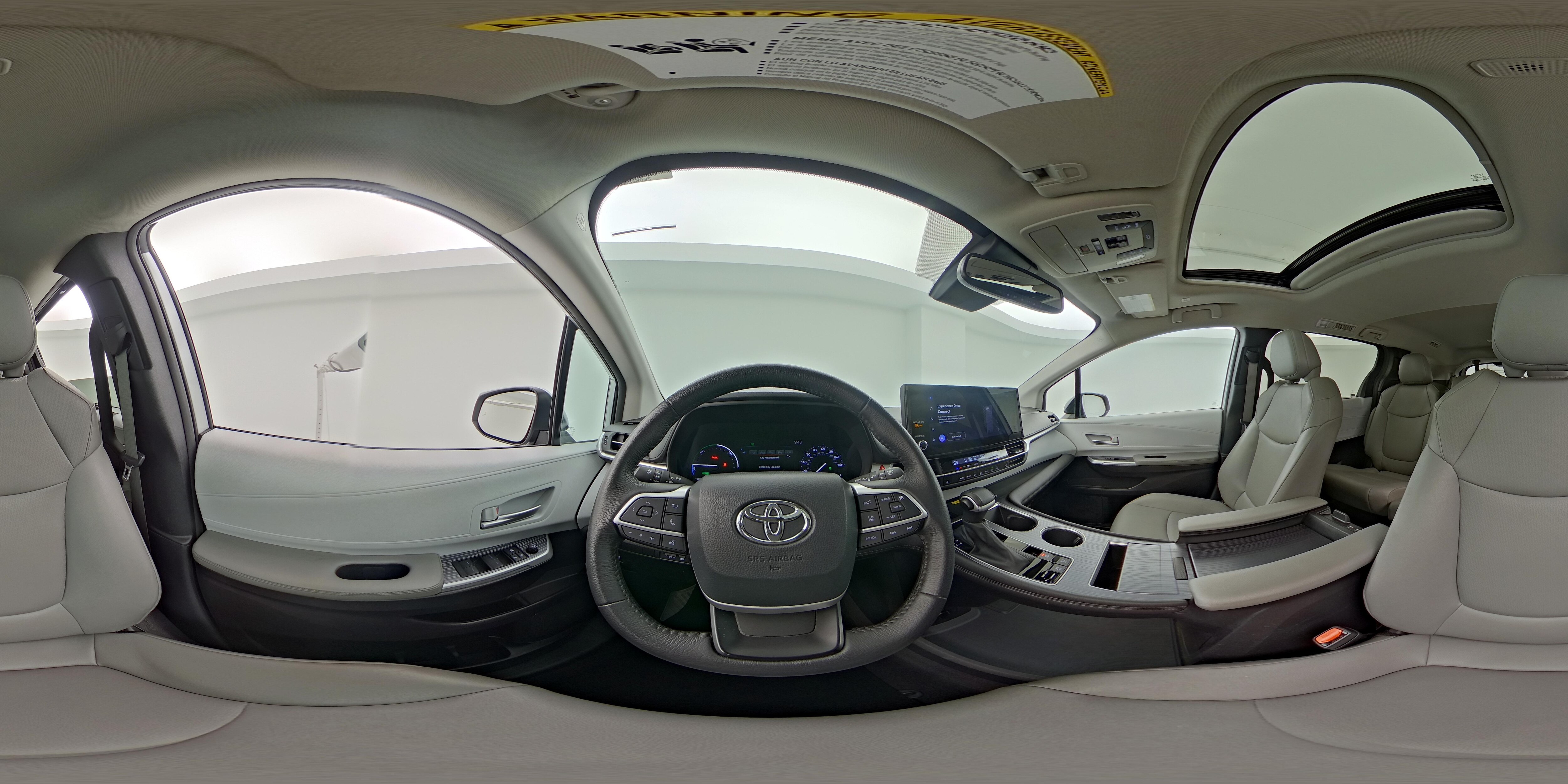 2025 Toyota Sienna XLE - Photo 29