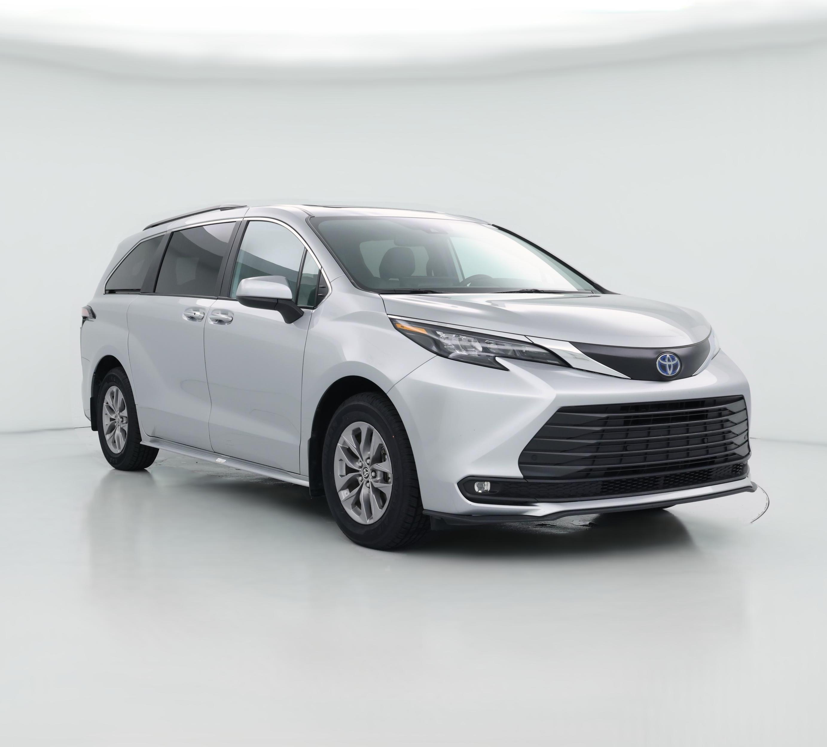 Thumbnail: 2025 Toyota Sienna - 1