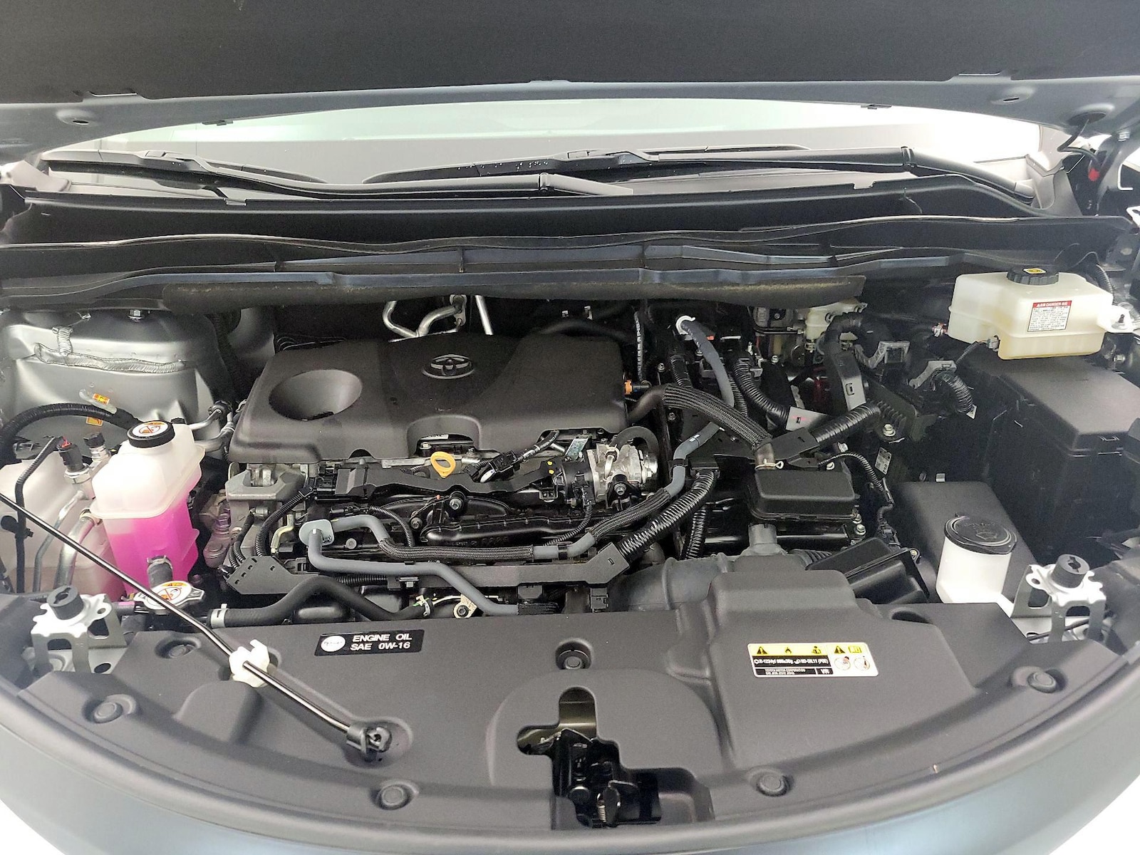 2025 Toyota Sienna XLE - Photo 25