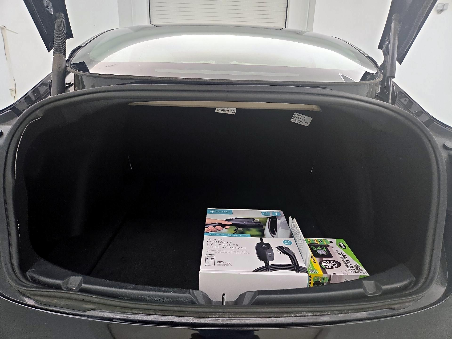 Thumbnail: 2023 Tesla Model 3 - 20