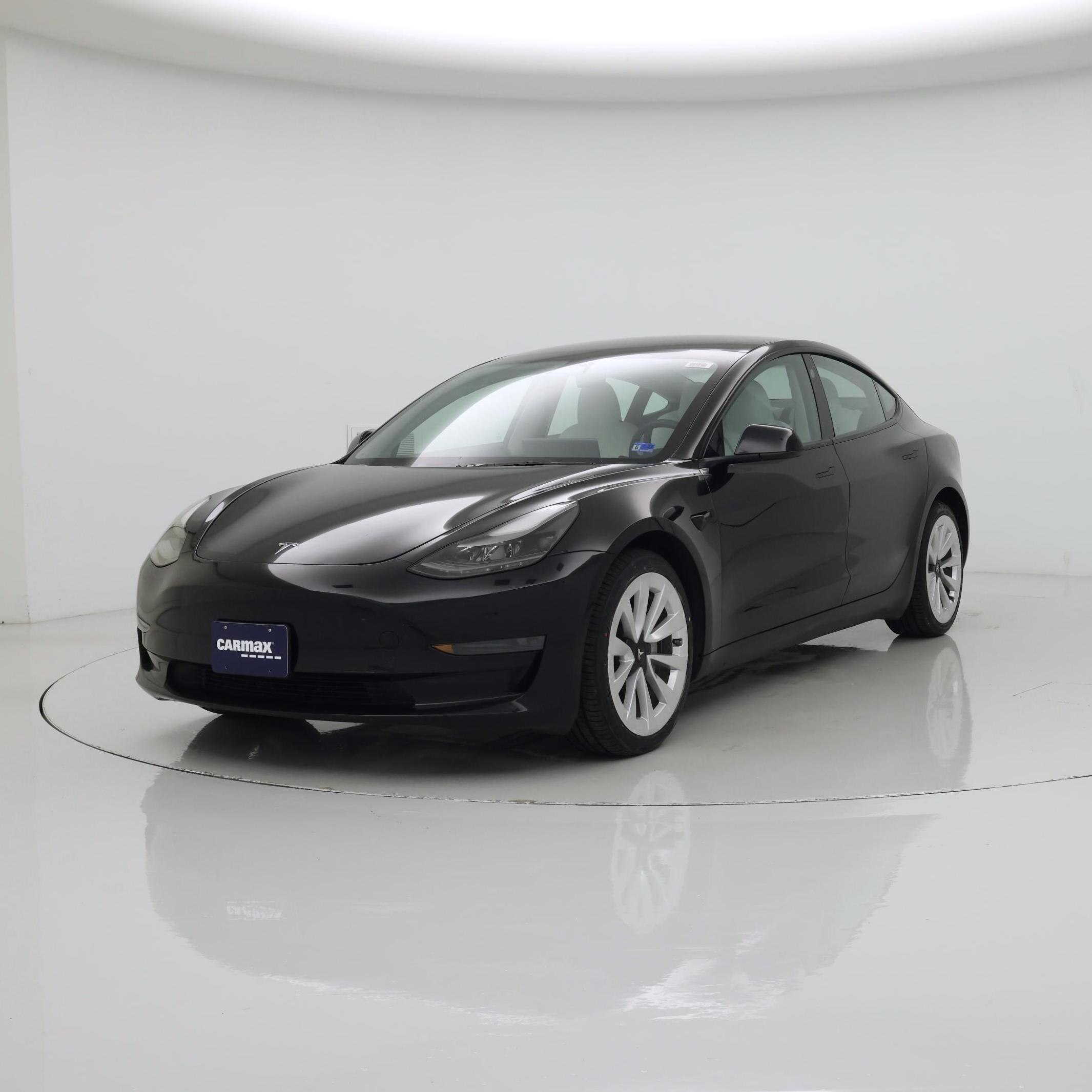Thumbnail: 2023 Tesla Model 3 - 4