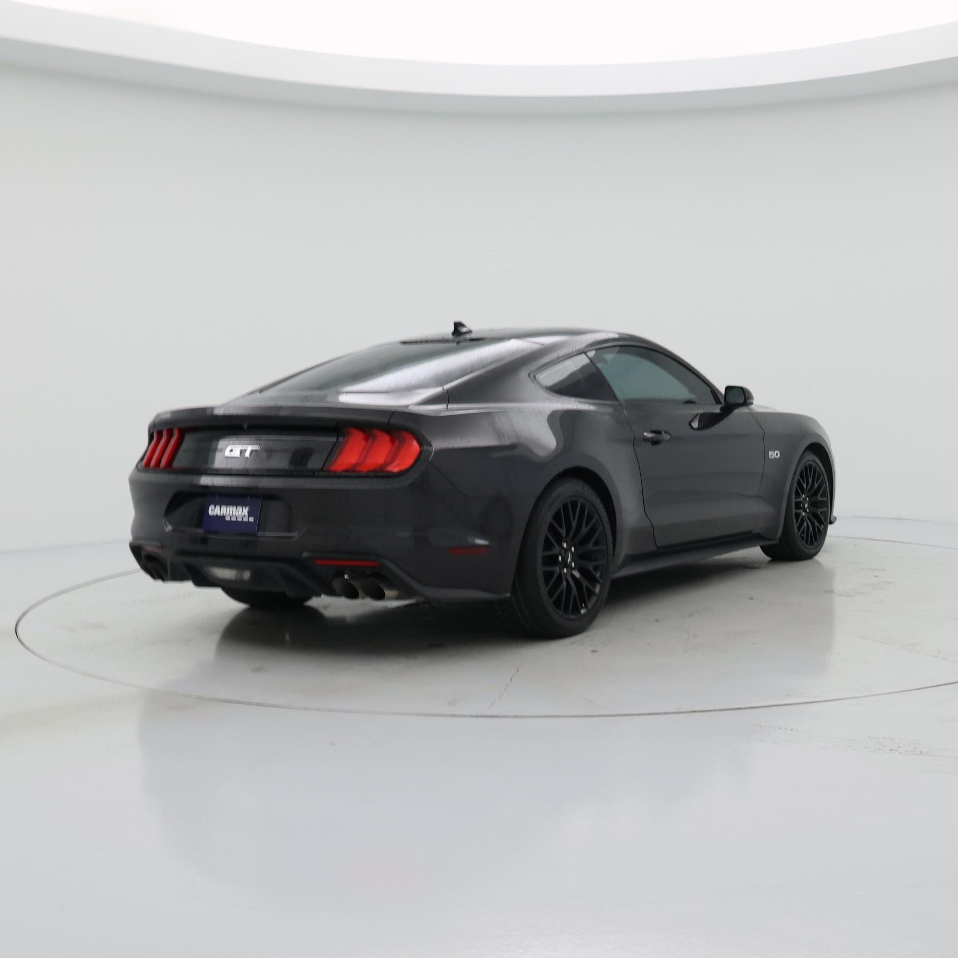 Thumbnail: 2022 Ford Mustang - 8