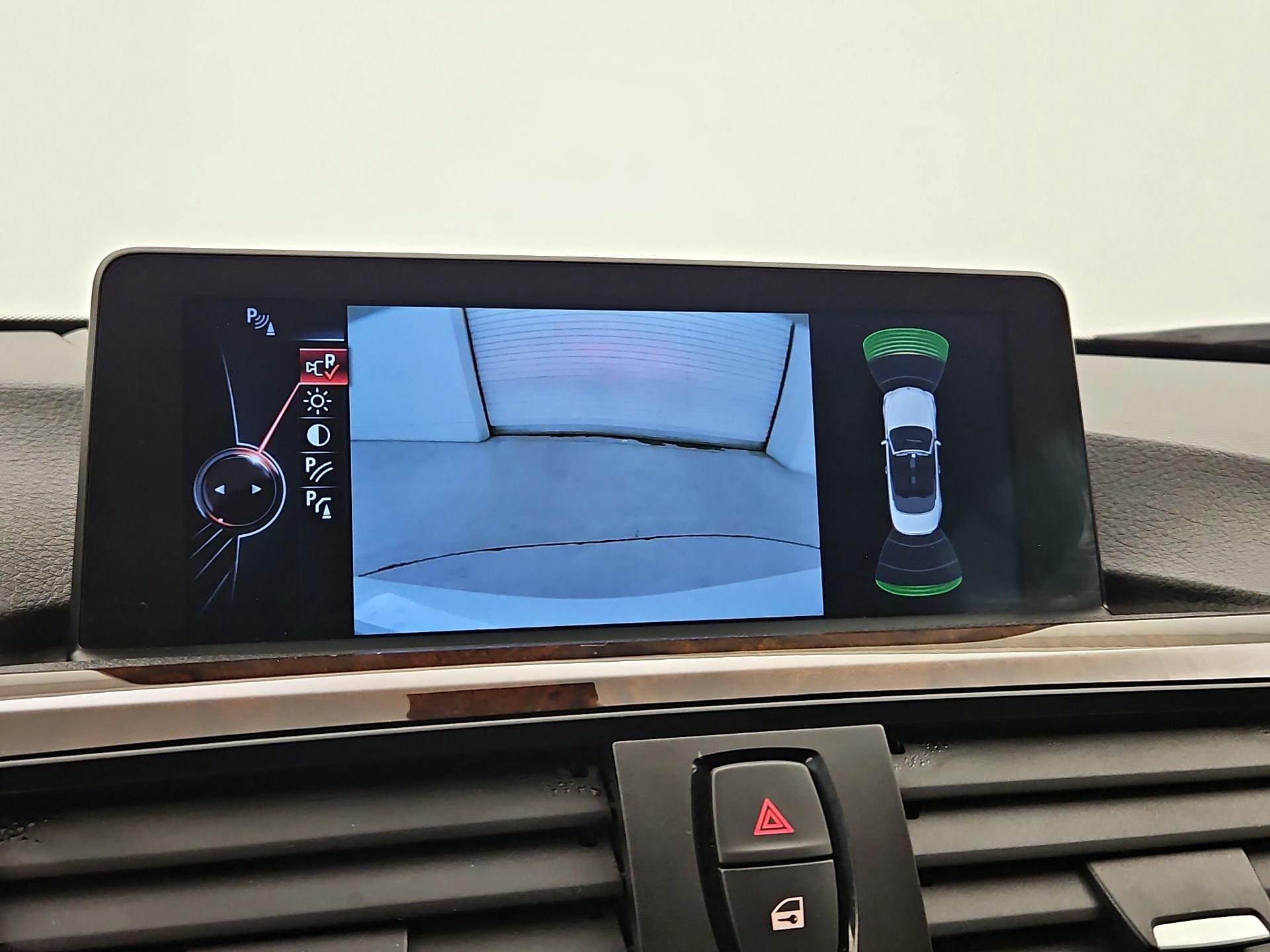 Thumbnail: 2015 BMW 4 Series - 15