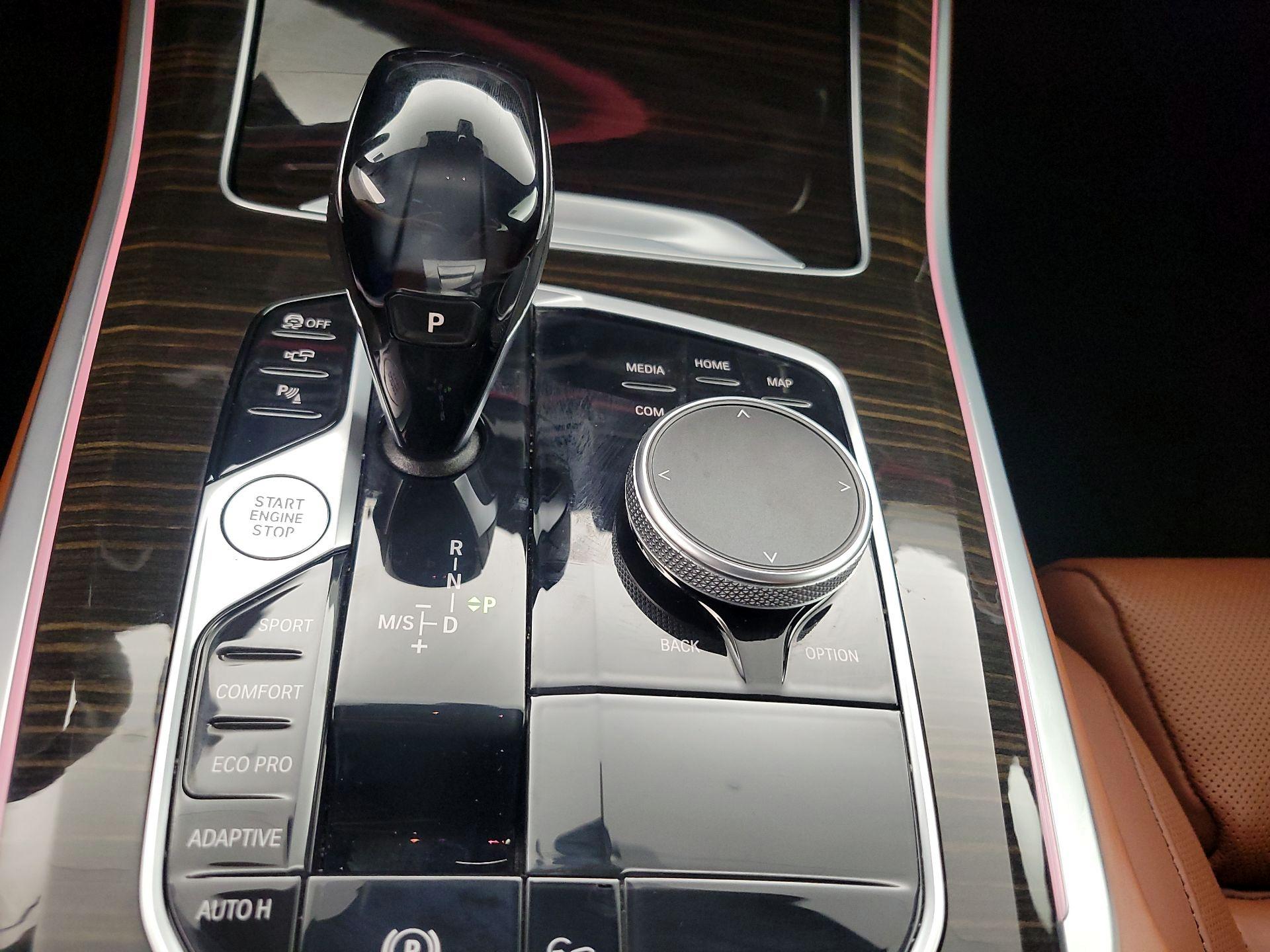 Thumbnail: 2021 BMW X5 - 17