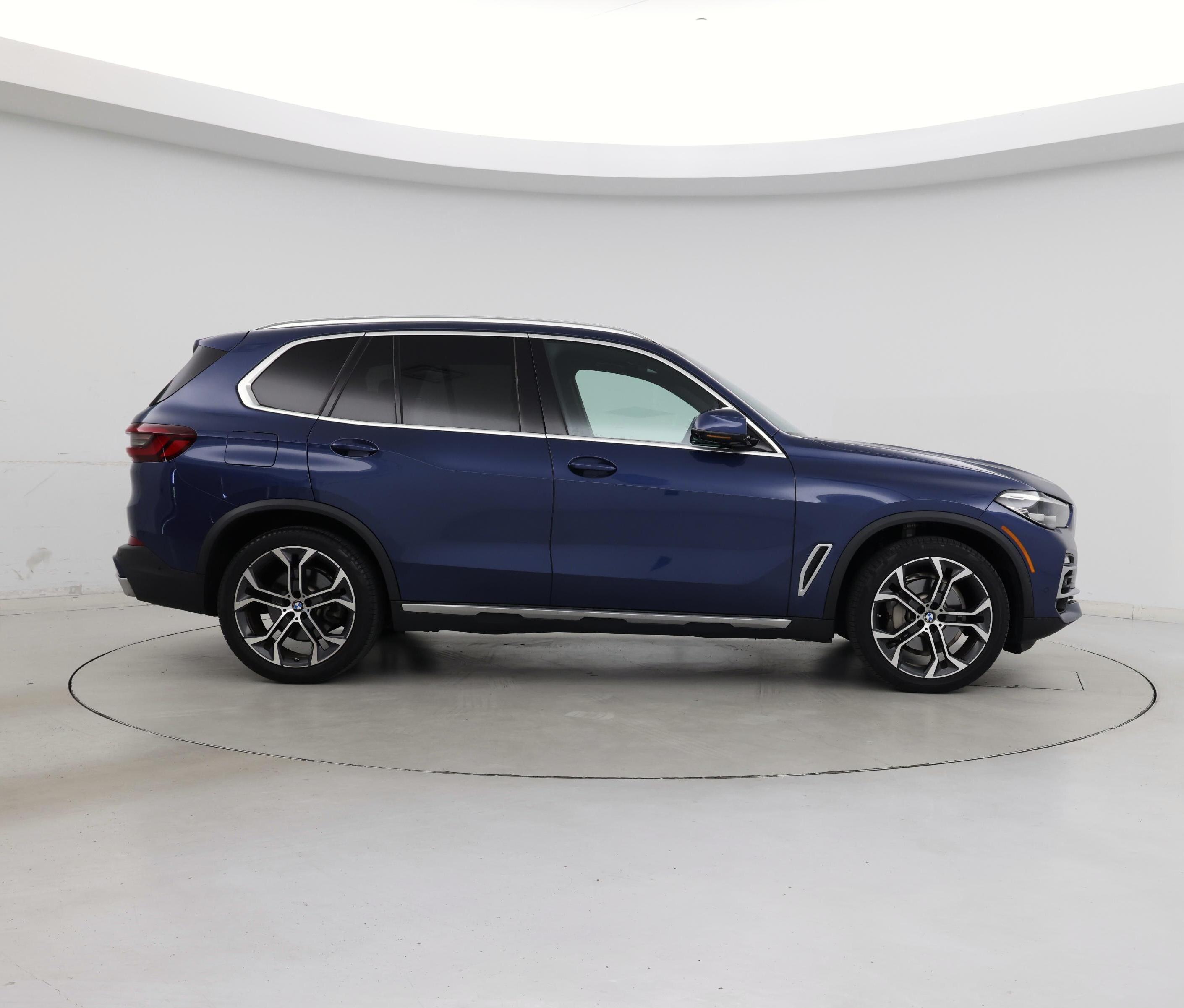 Thumbnail: 2021 BMW X5 - 7