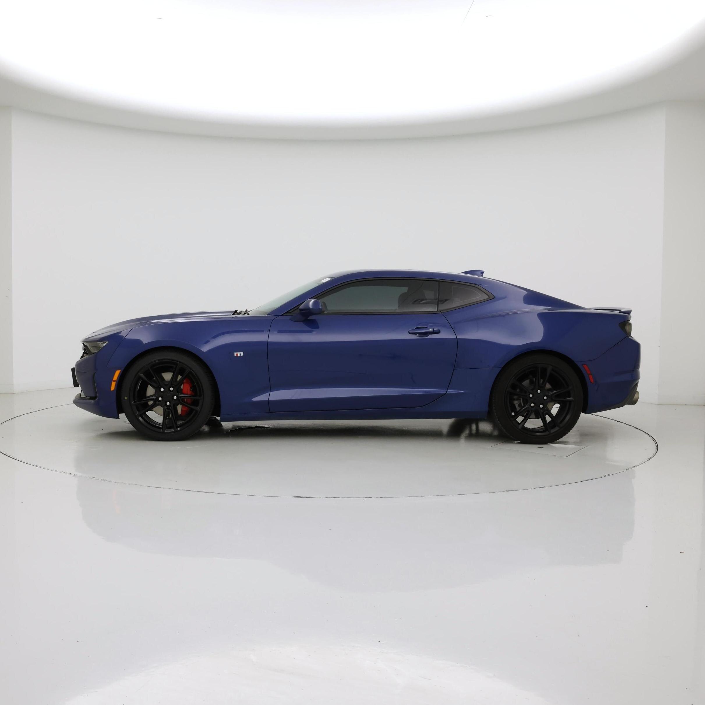 Thumbnail: 2021 Chevrolet Camaro - 3
